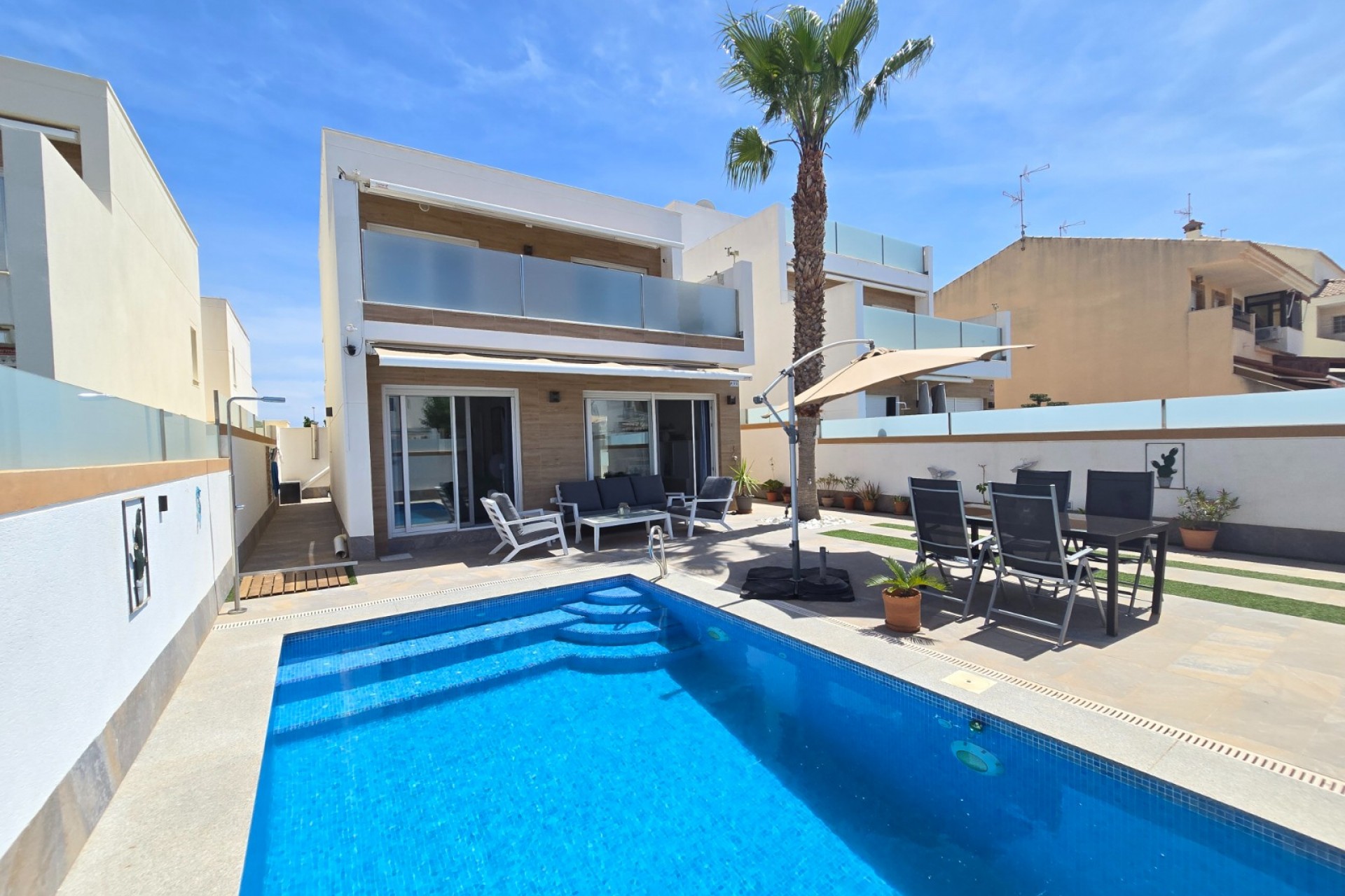 Reventa - Villa -
Pilar de la Horadada - Costa Blanca
