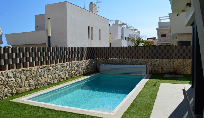 Reventa - Villa -
Pilar de la Horadada - Las Higuericas