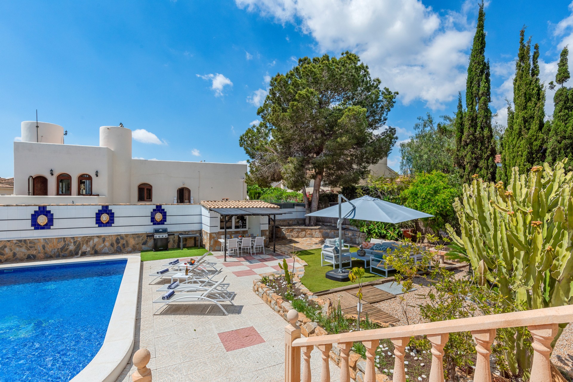 Reventa - Villa -
Pinar de Campoverde - Costa Blanca