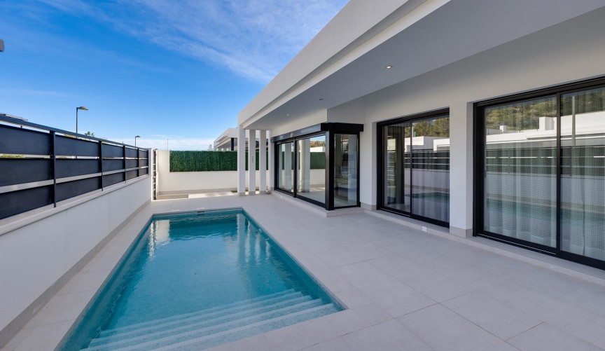 Reventa - Villa -
Pinar de Campoverde - Inland