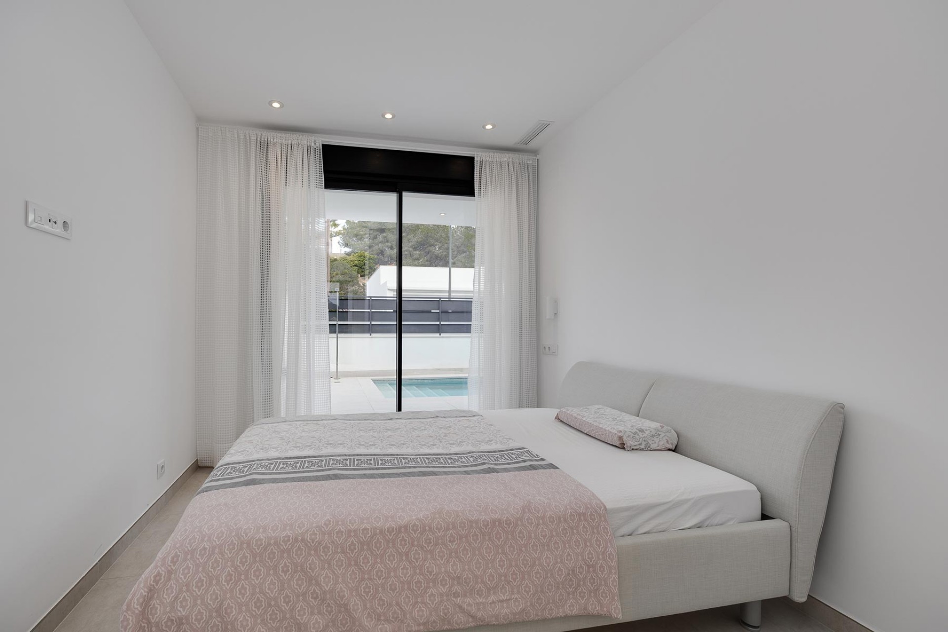 Reventa - Villa -
Pinar de Campoverde - Inland