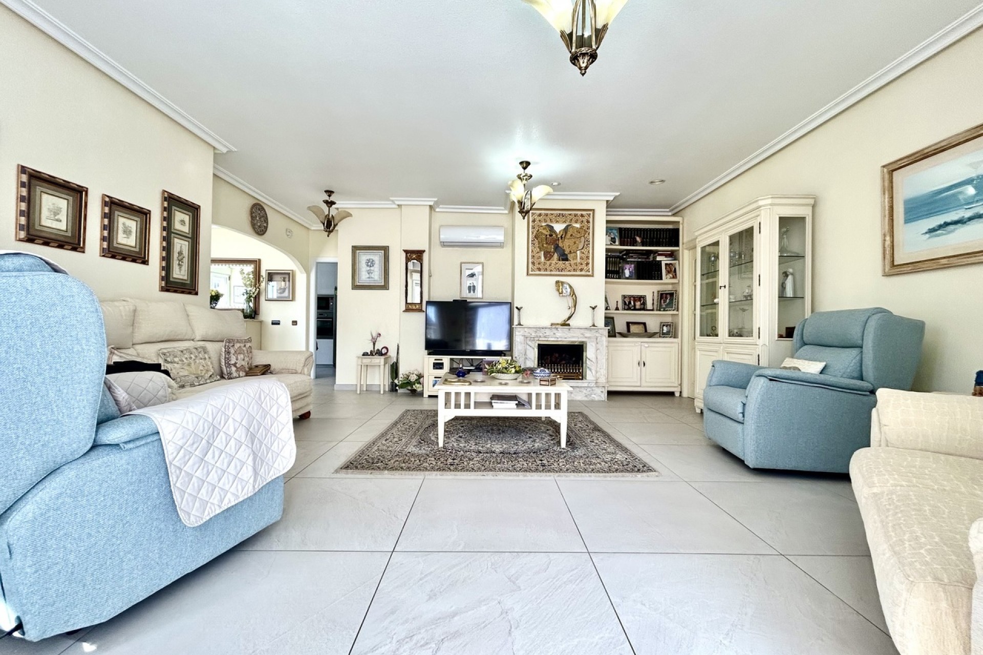 Reventa - Villa -
Pinar de Campoverde - Inland