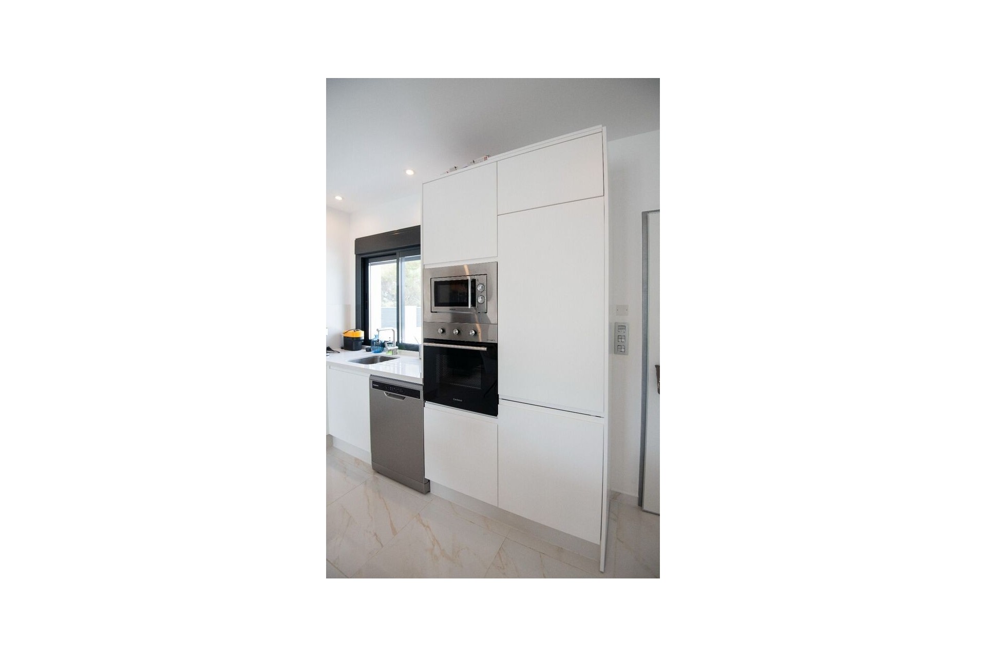 Reventa - Villa -
Pinar de Campoverde - LOS ROMEROS