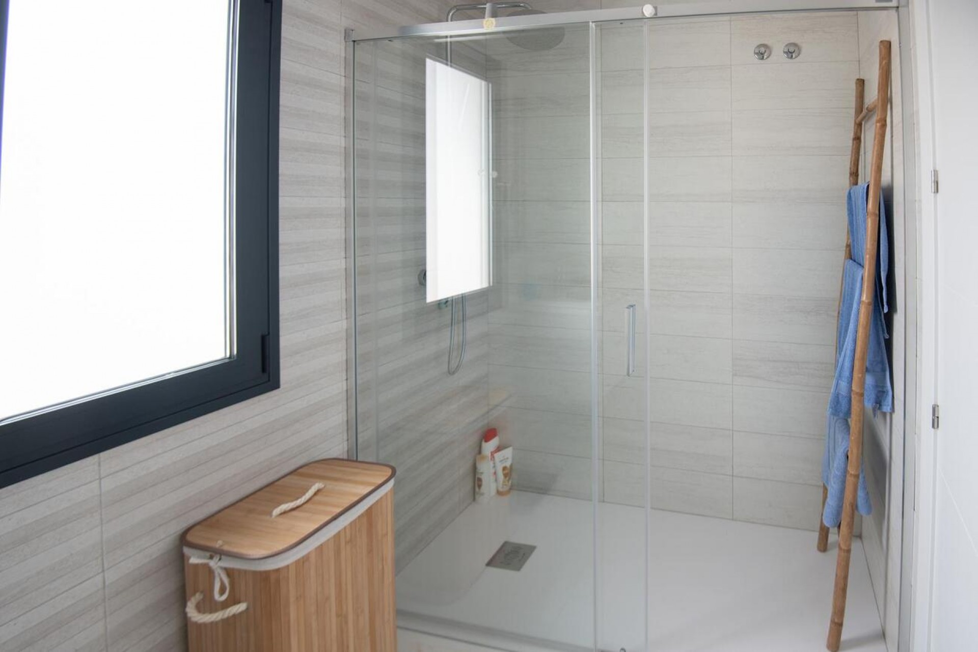 Reventa - Villa -
Pinar de Campoverde - LOS ROMEROS