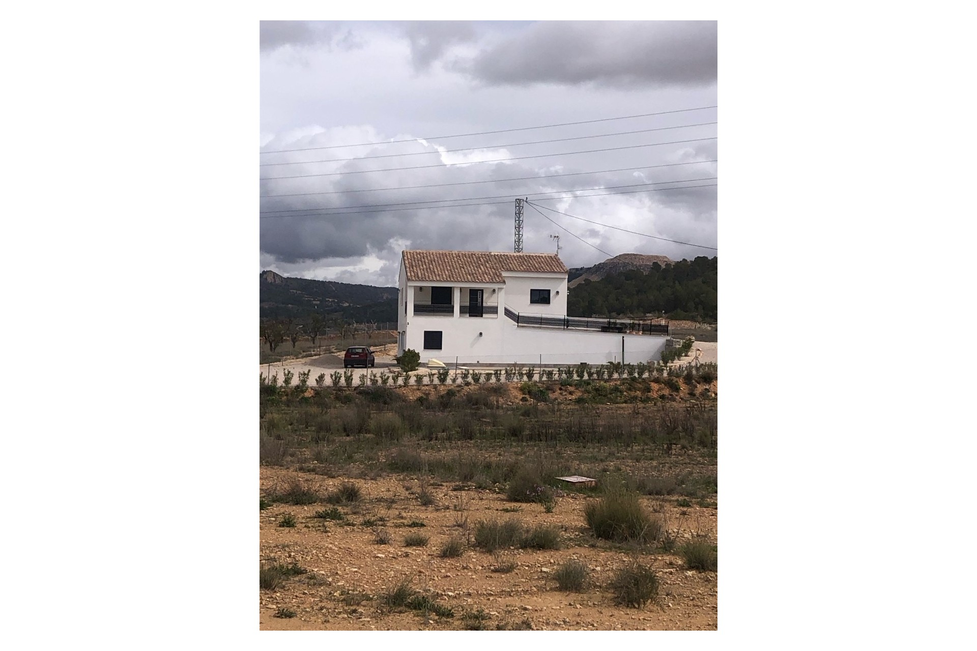 Reventa - Villa -
Pinoso - Inland