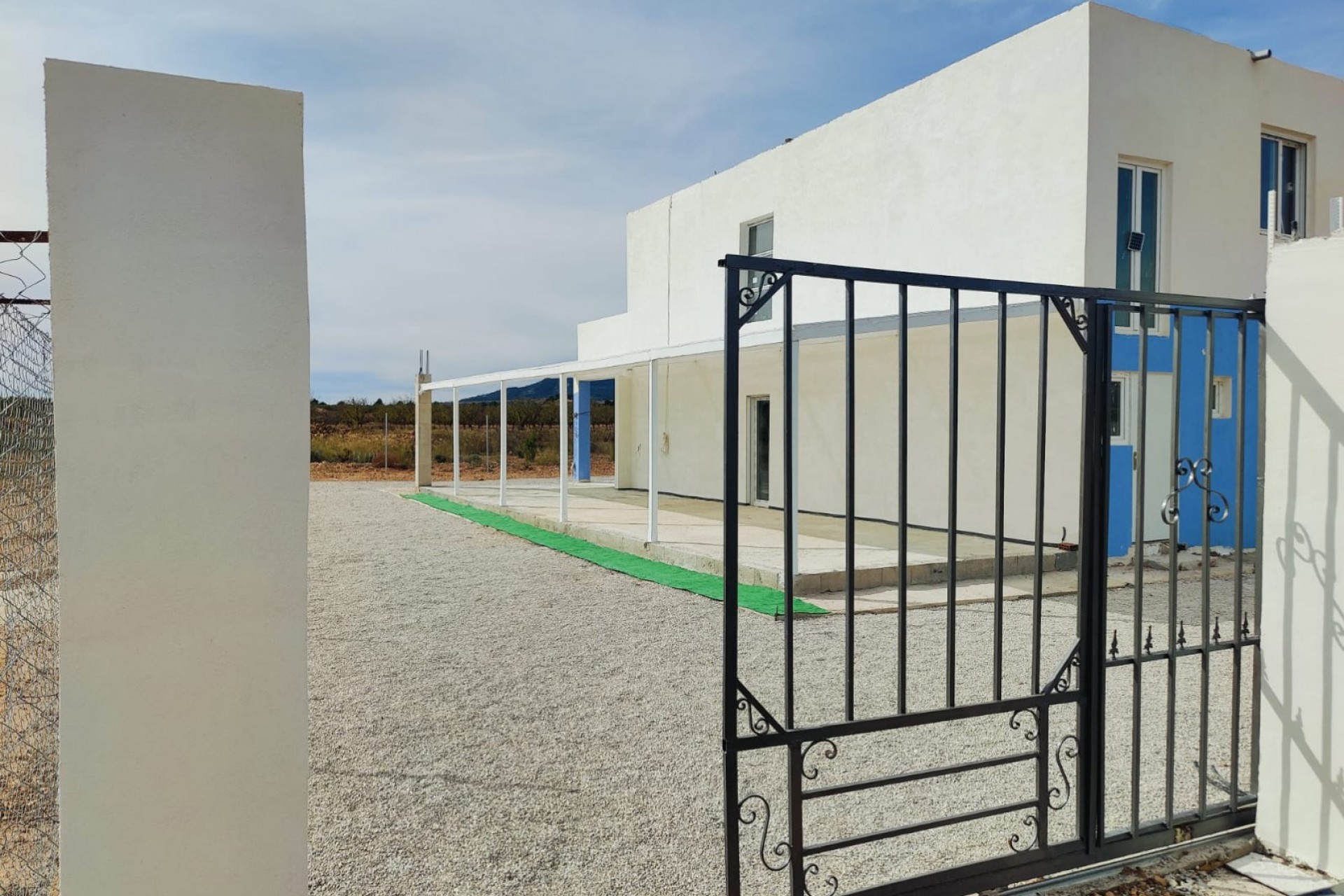 Reventa - Villa -
Pinoso - Inland