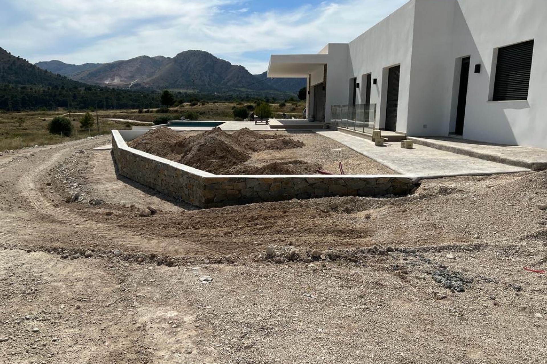 Reventa - Villa -
Pinoso - Inland