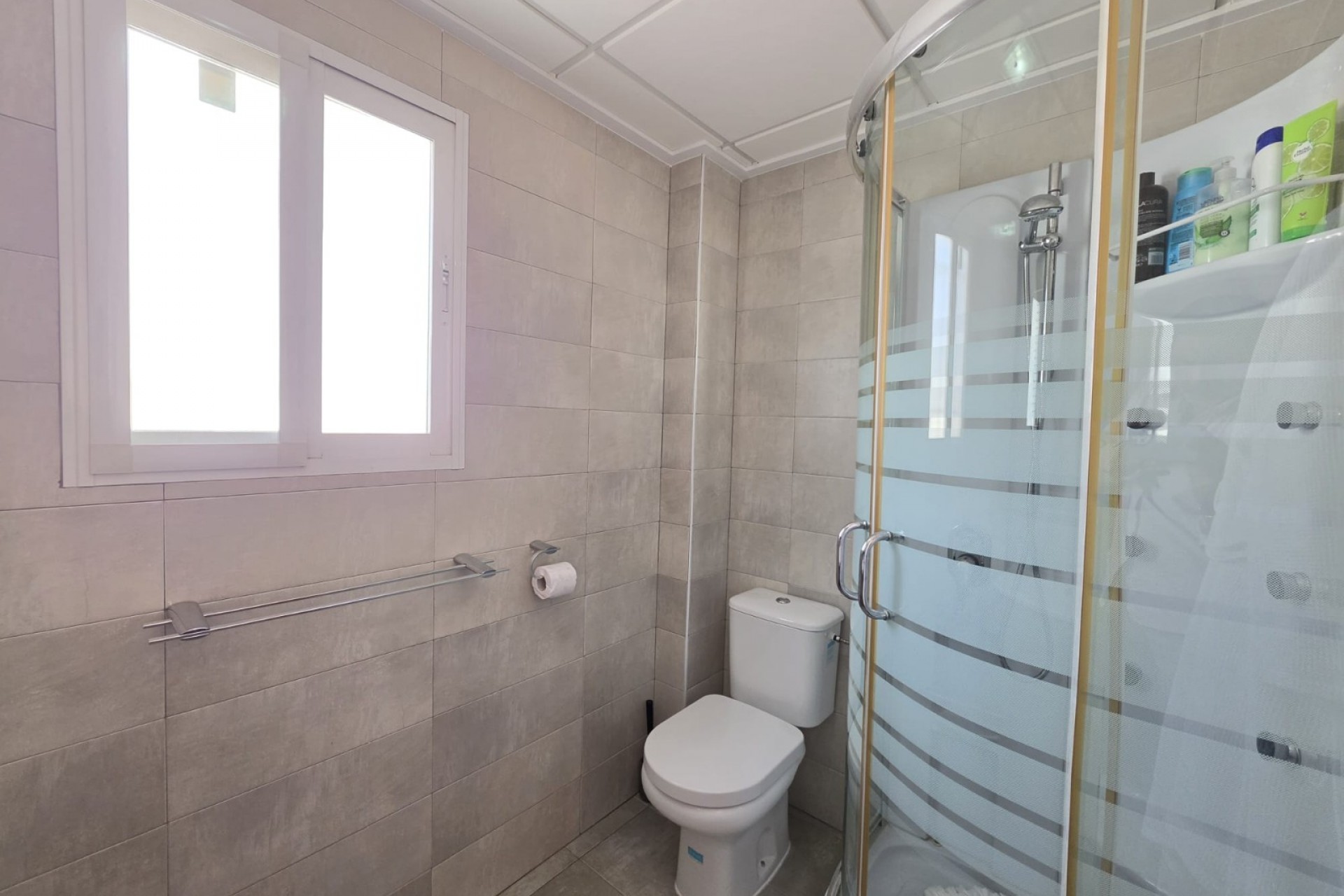 Reventa - Villa -
Pinoso - Inland