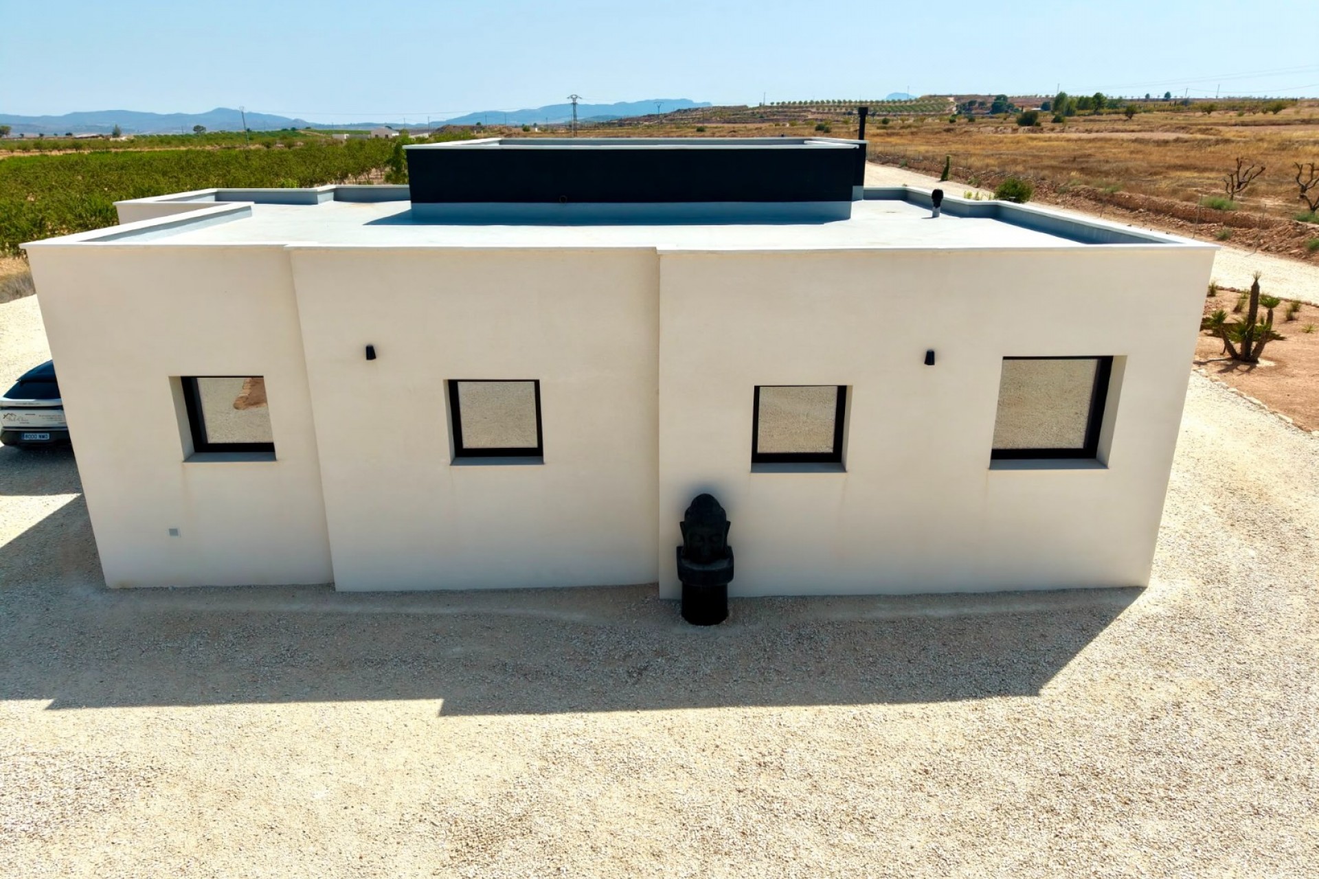 Reventa - Villa -
Pinoso - Inland