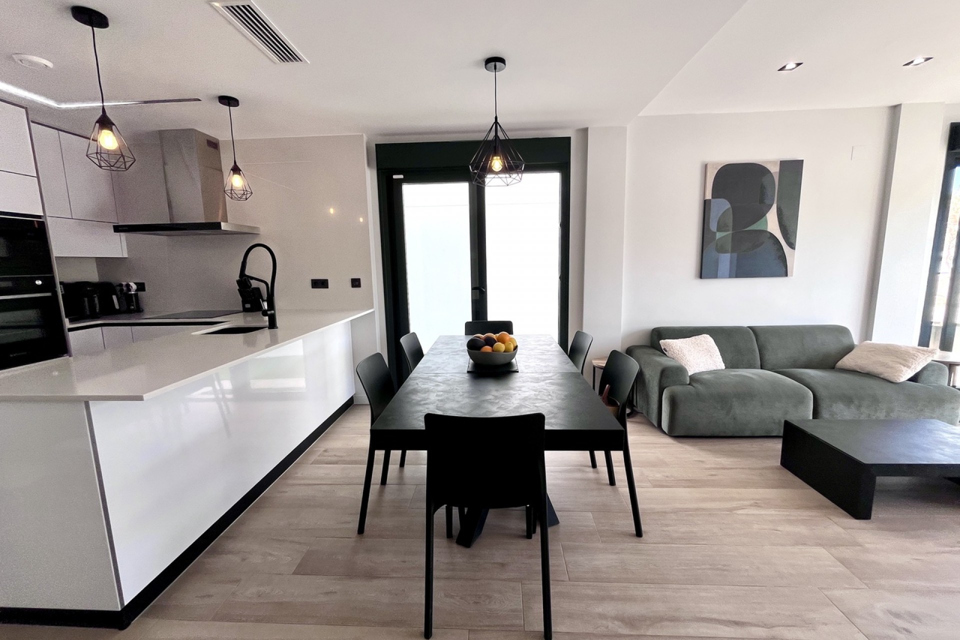 Reventa - Villa -
Playa Flamenca - Costa Blanca