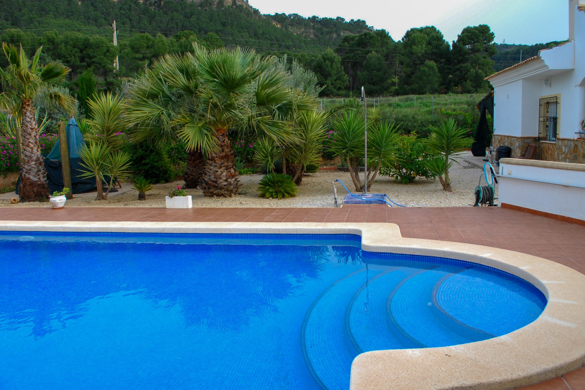 Reventa - Villa -
Pliego - Inland