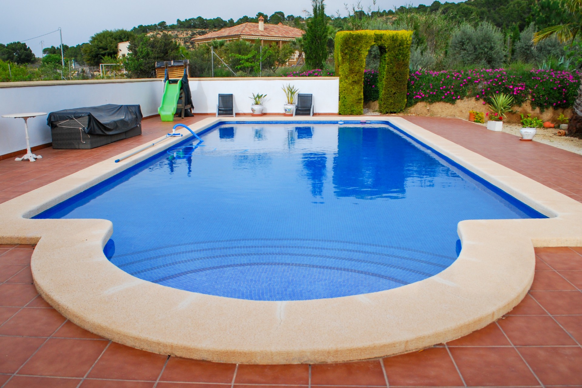 Reventa - Villa -
Pliego - Inland