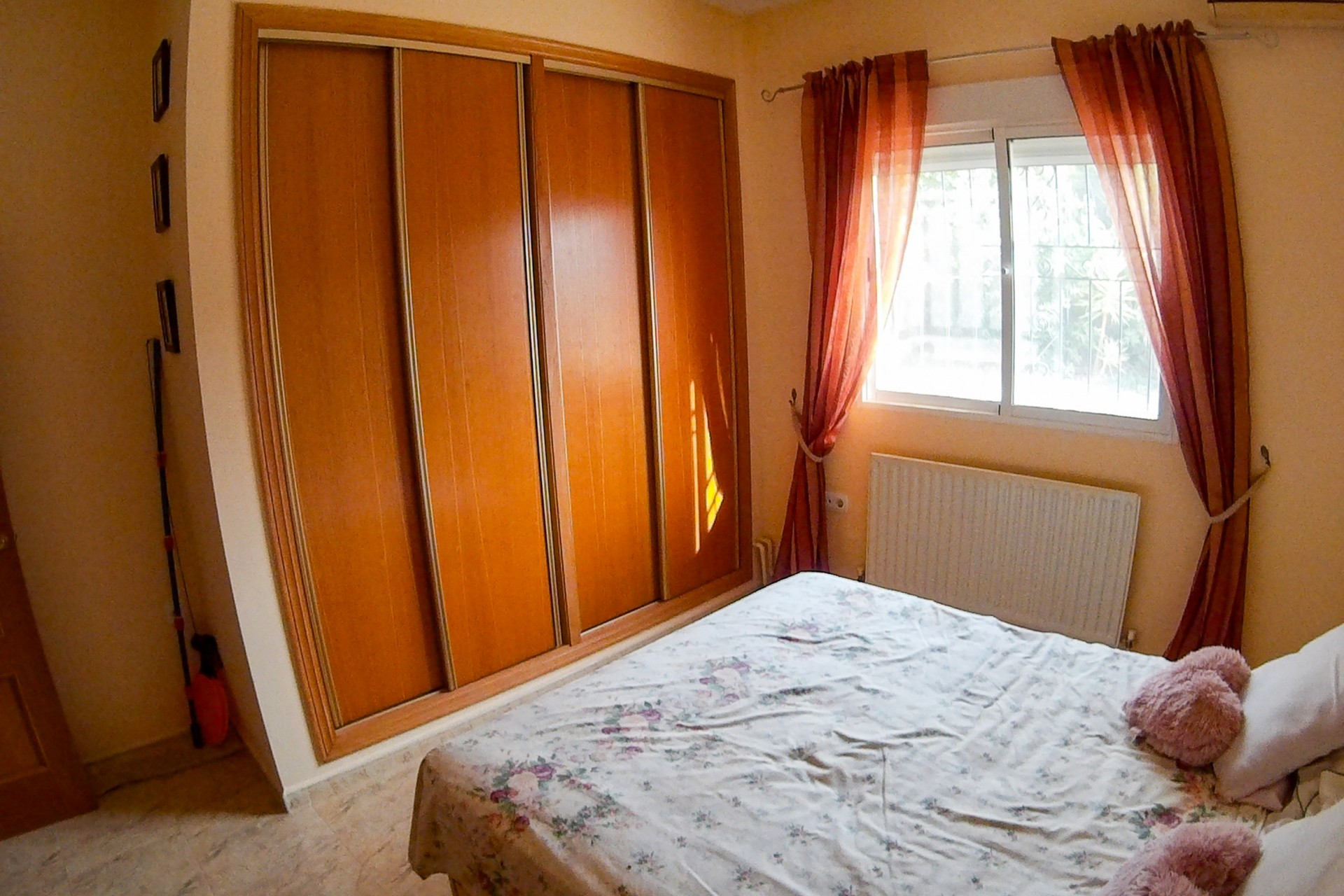 Reventa - Villa -
Pliego - Inland