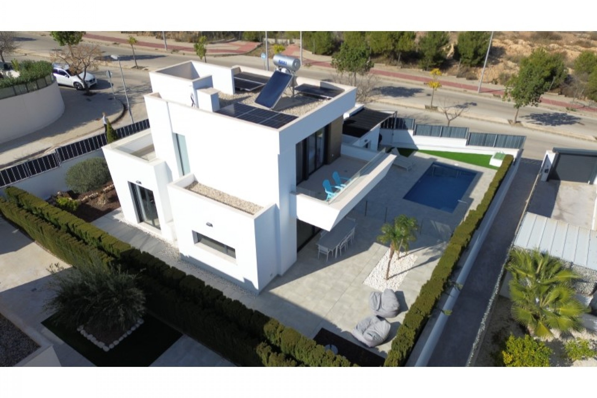 Reventa - Villa -
Polop - Costa Blanca