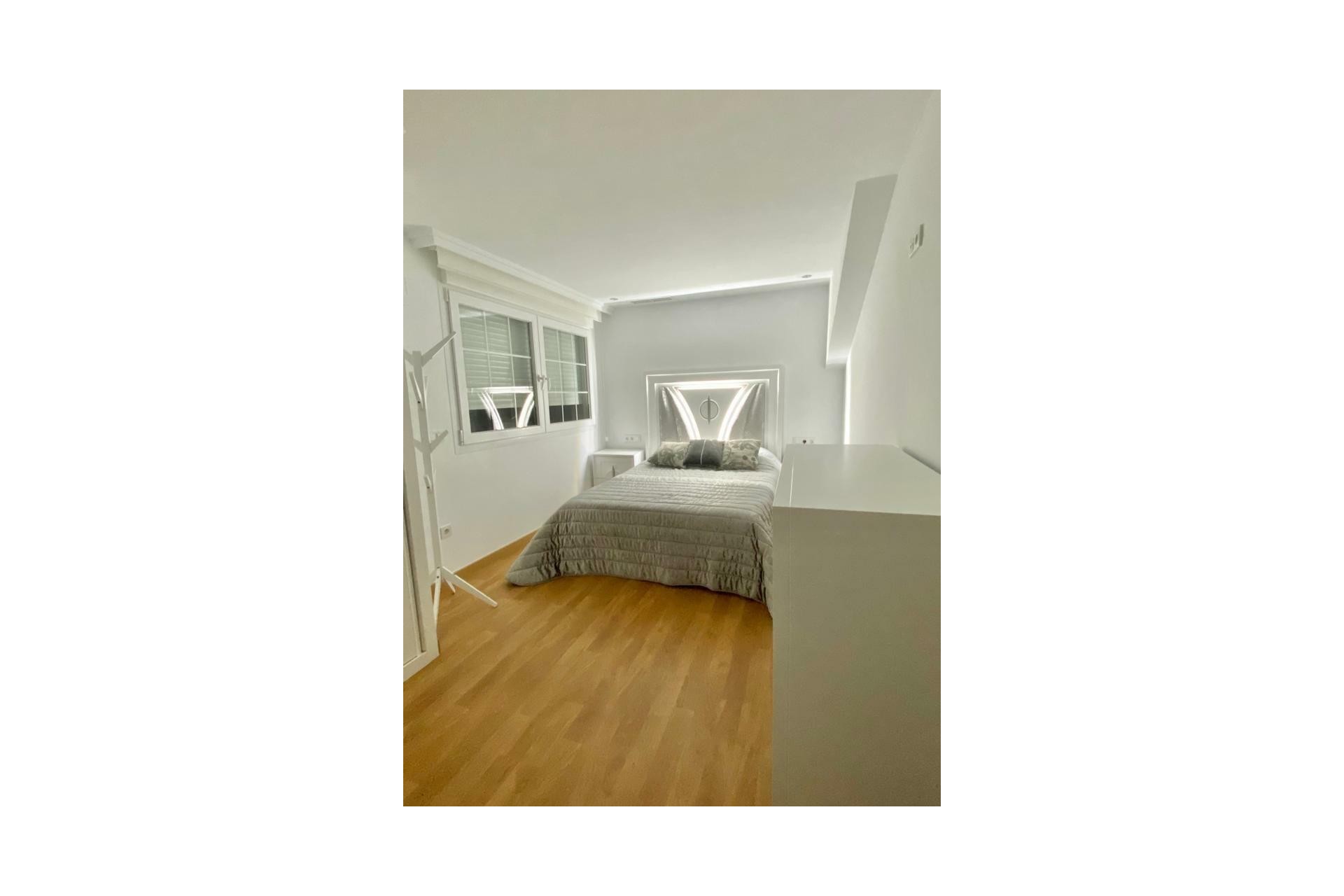 Reventa - Villa -
Polop - Costa Blanca