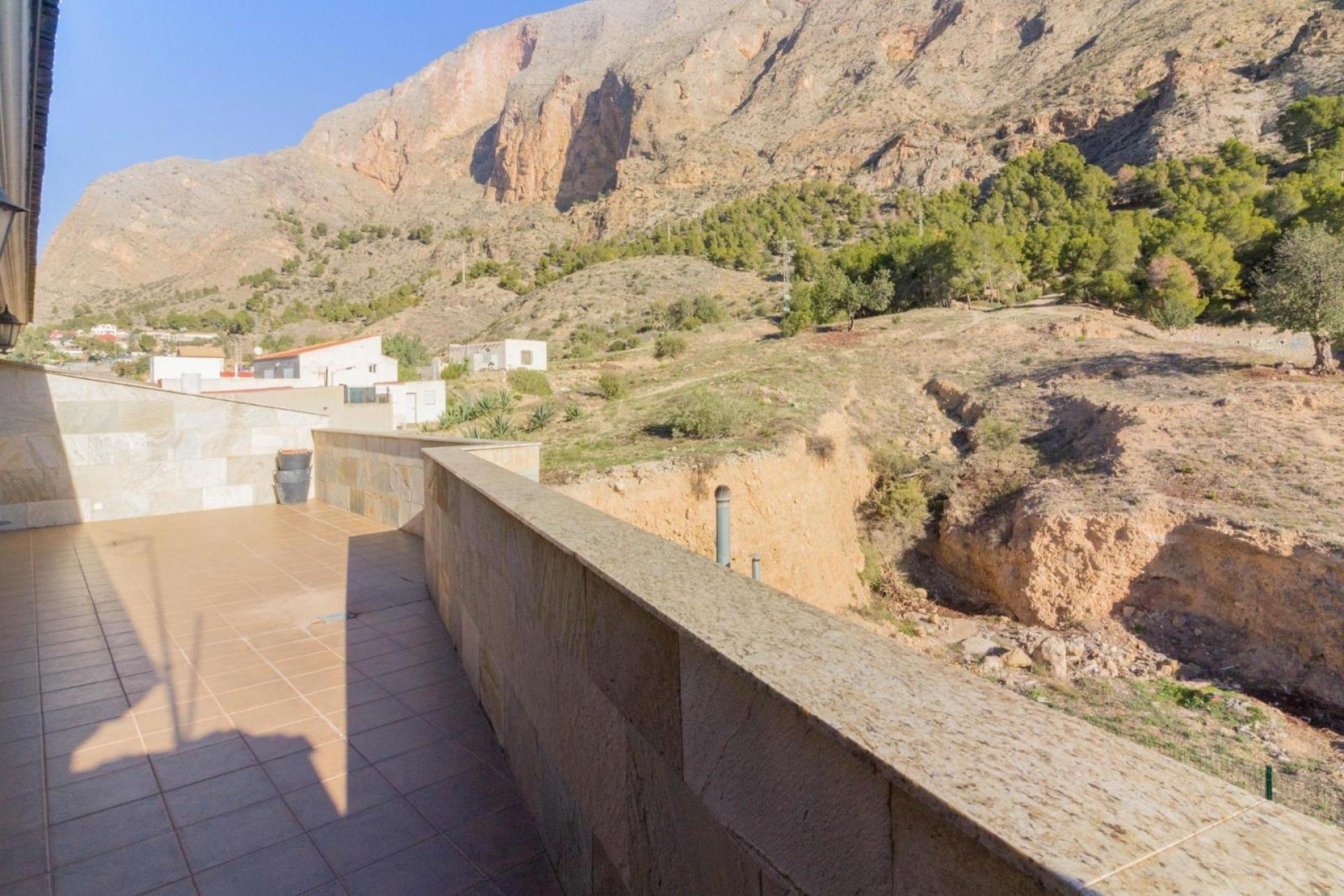 Reventa - Villa -
Redován - Comunidad Valenciana