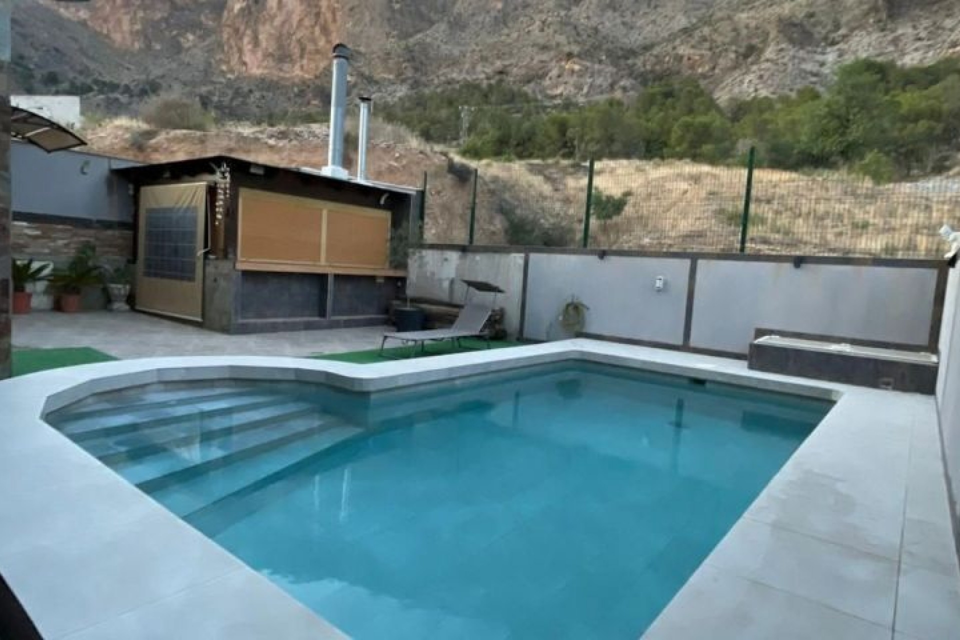 Reventa - Villa -
Redován - Inland