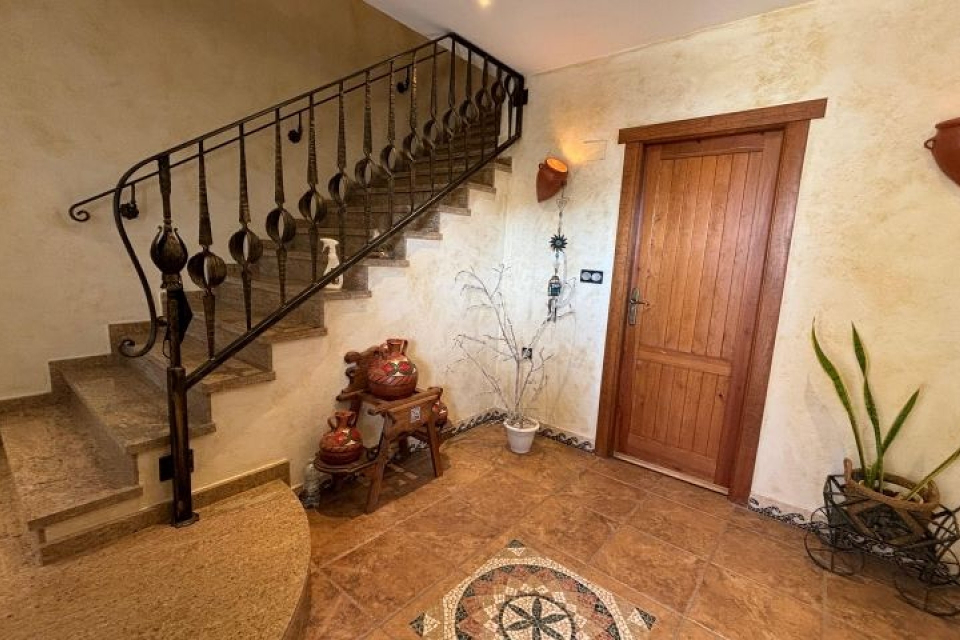 Reventa - Villa -
Redován - Inland