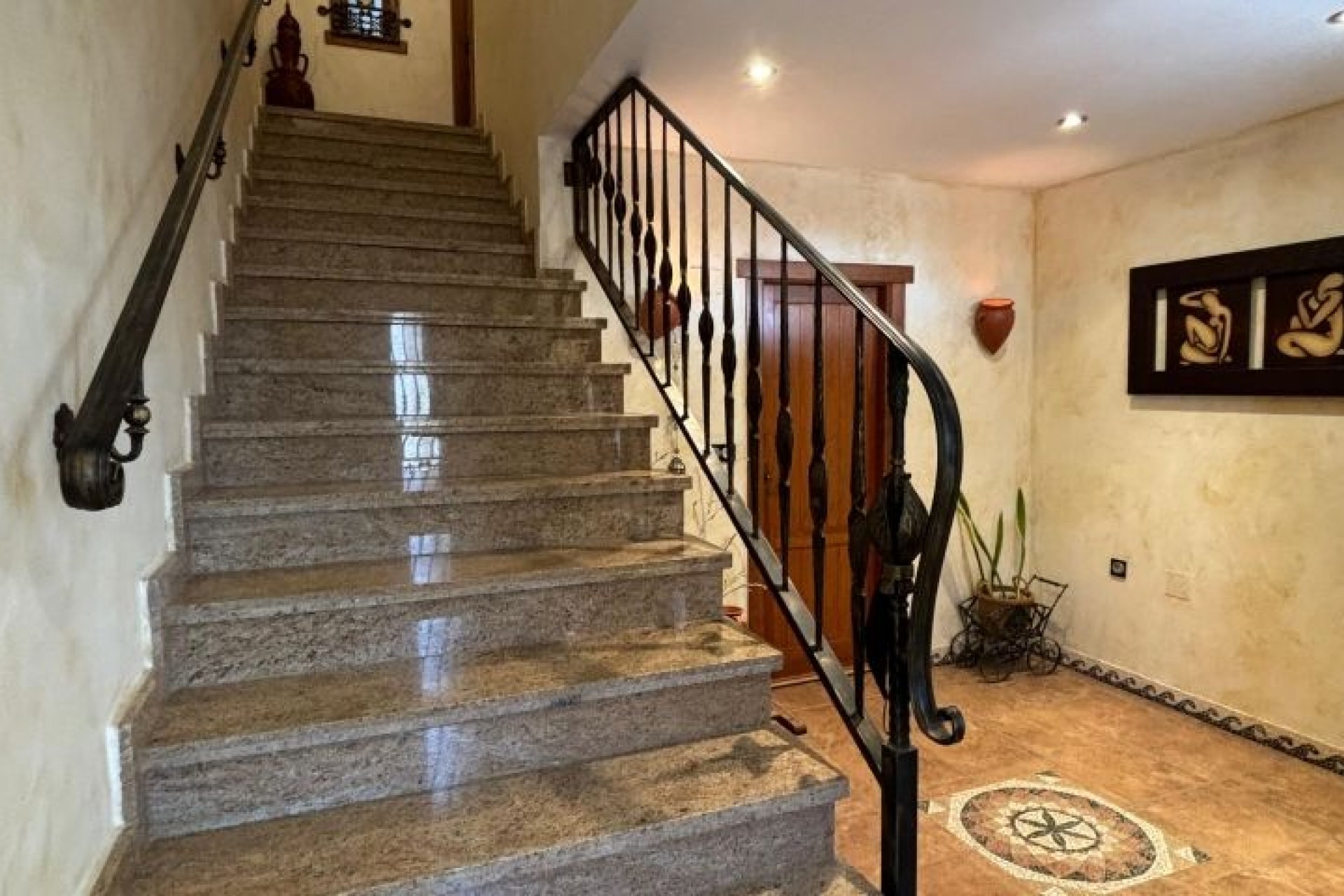 Reventa - Villa -
Redován - Inland