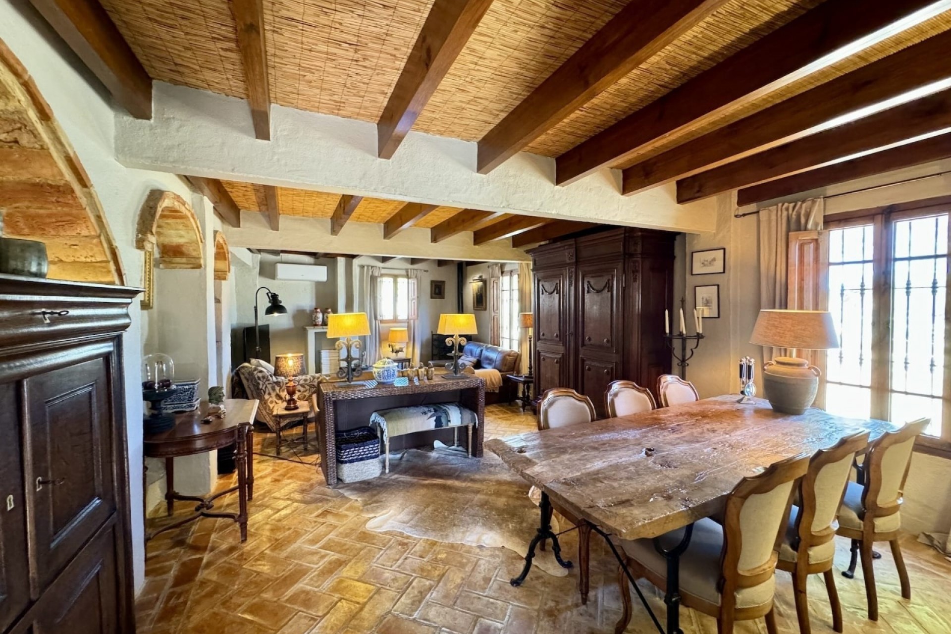 Reventa - Villa -
Relleu - Inland