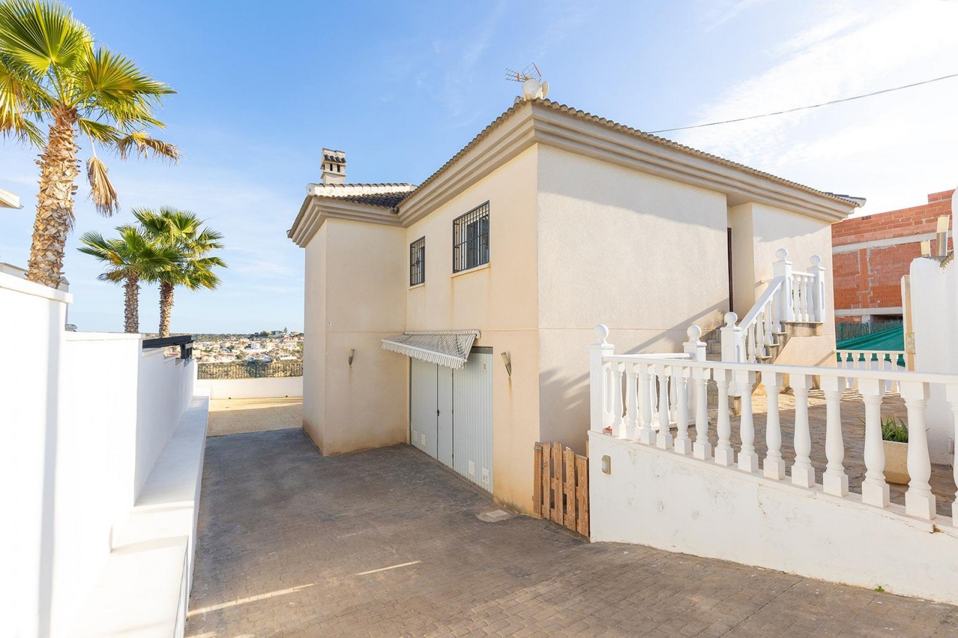 Reventa - Villa -
Rojales - Campo De Golf La Marquesa