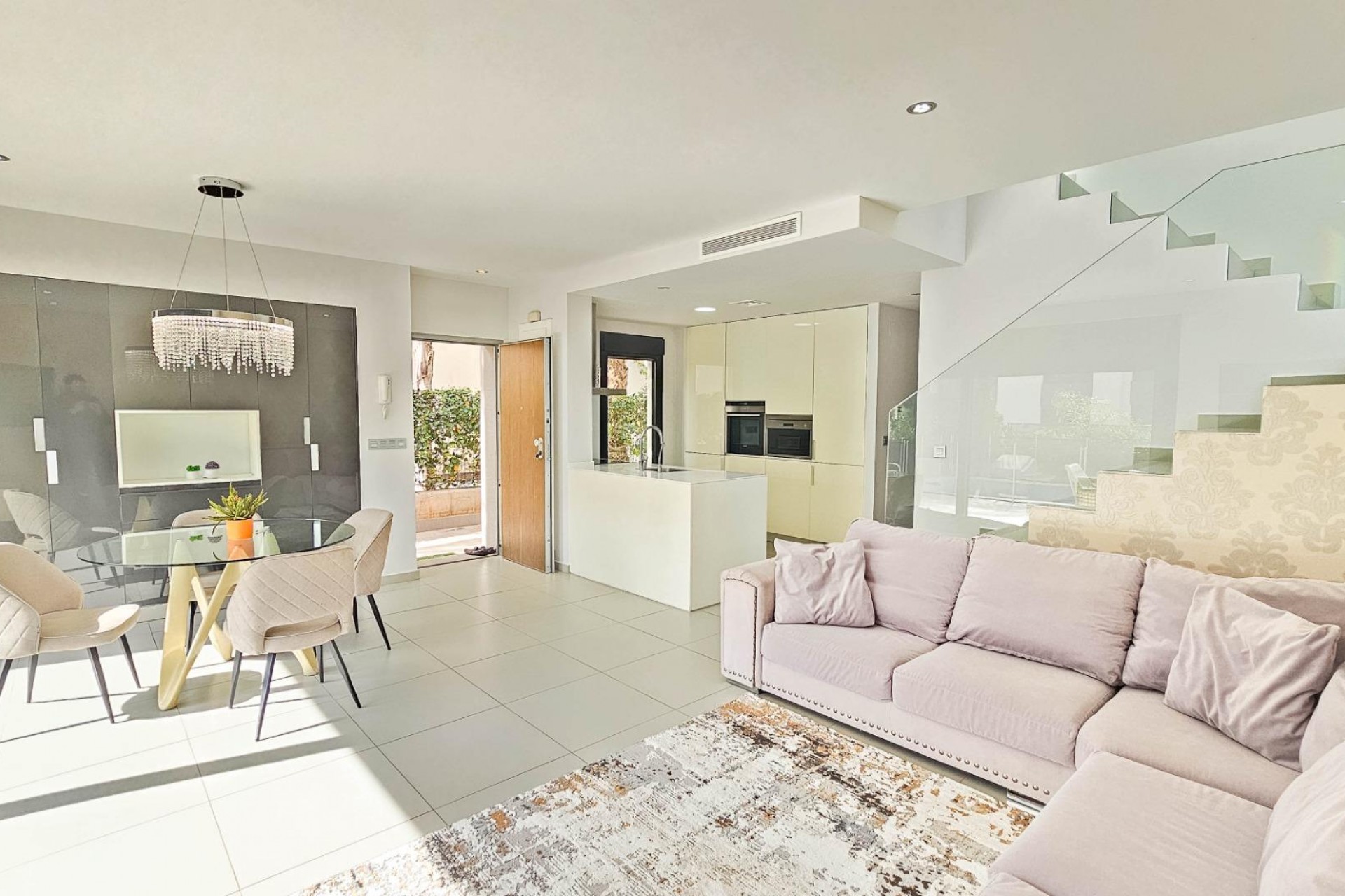 Reventa - Villa -
Rojales - Cuidad Quesada