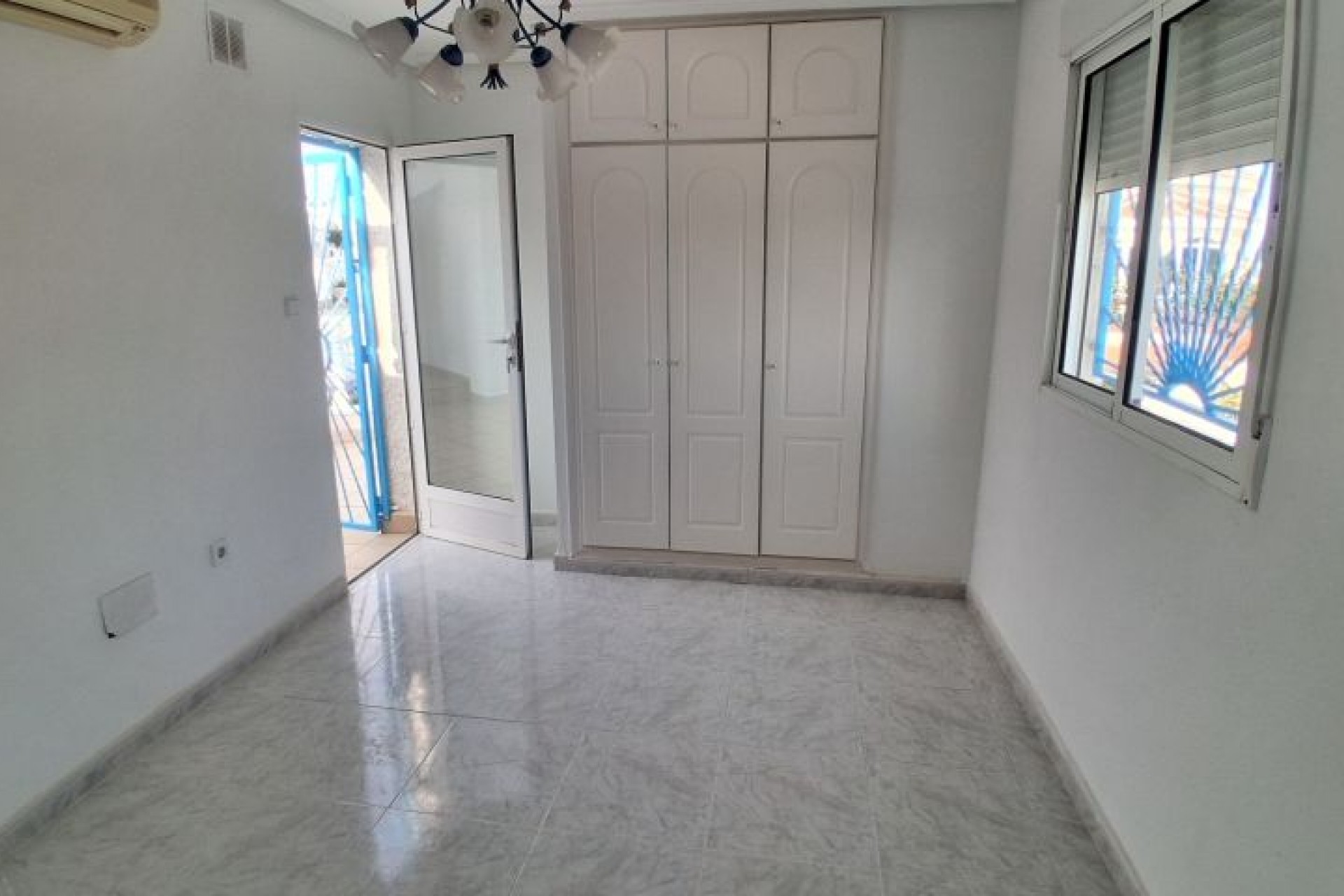 Reventa - Villa -
Rojales - Inland