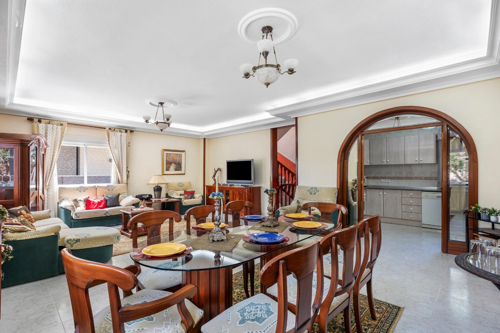 Reventa - Villa -
Rojales - Pueblo Bravo