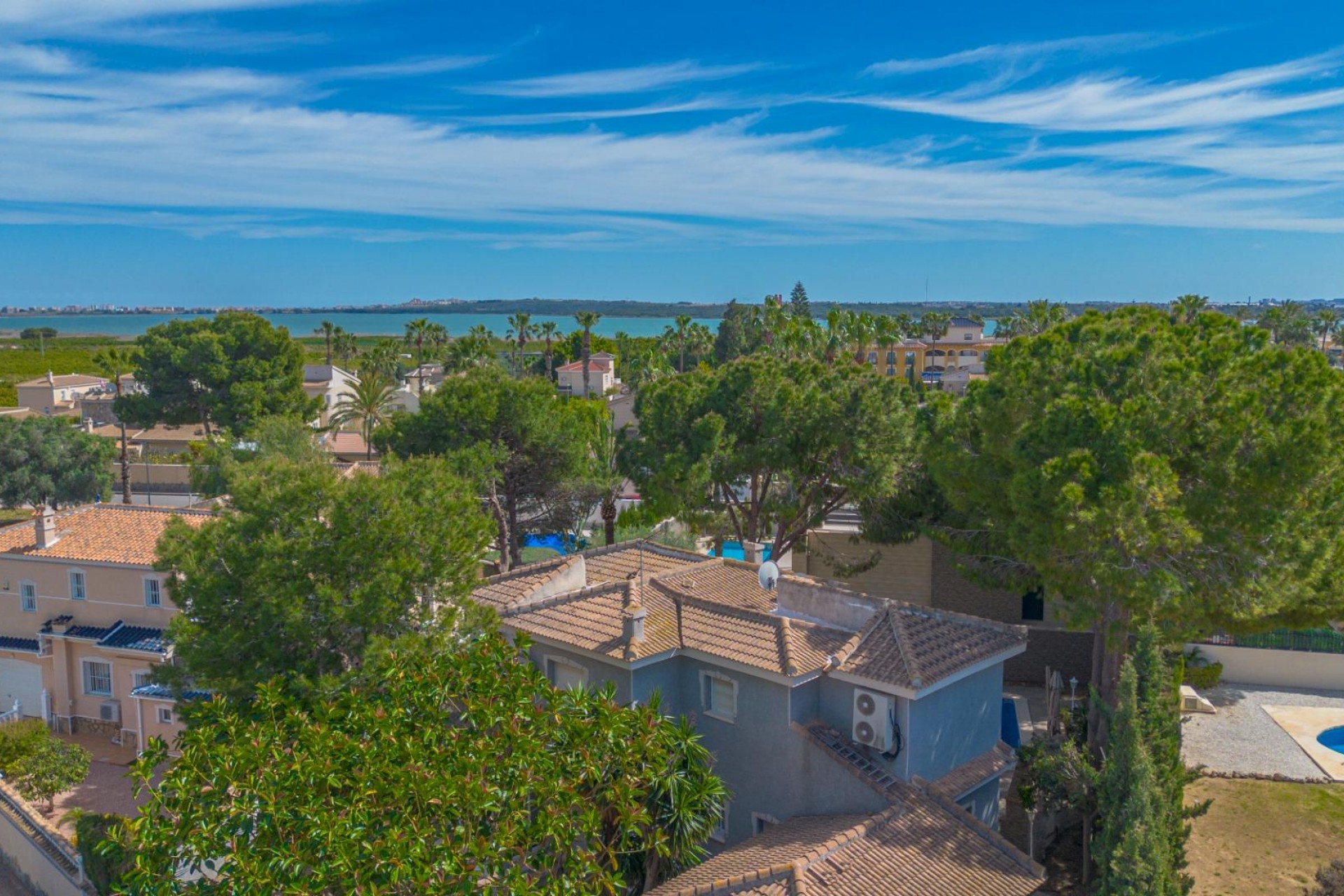 Reventa - Villa -
Rojales - Pueblo Bravo