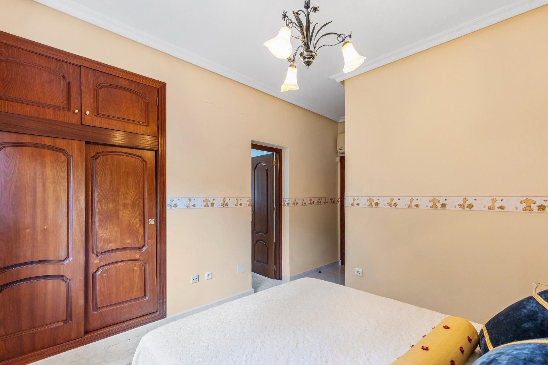 Reventa - Villa -
Rojales - Pueblo Bravo