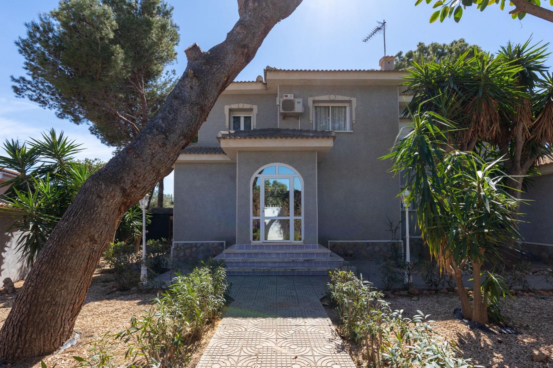 Reventa - Villa -
Rojales - Pueblo Bravo
