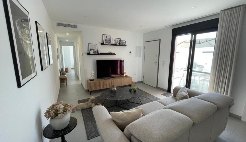 Reventa - Villa -
Roldan - Torre Pachecco