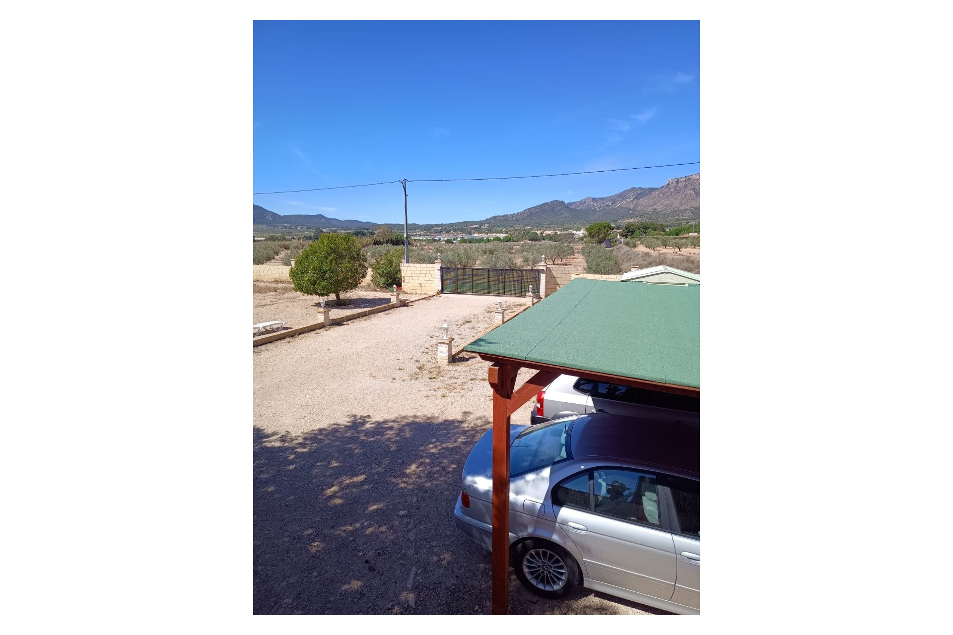 Reventa - Villa -
Salinas - Inland