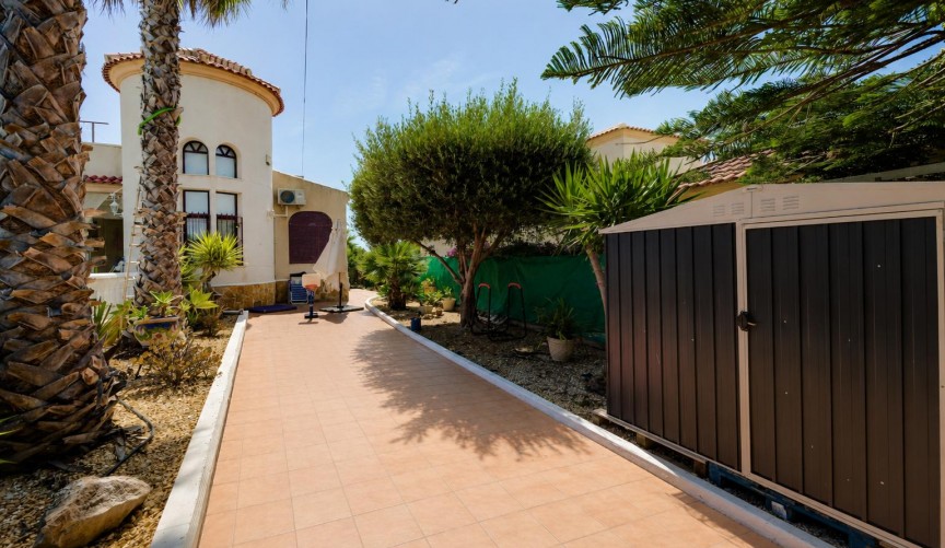 Reventa - Villa -
San Fulgencio - Costa Blanca