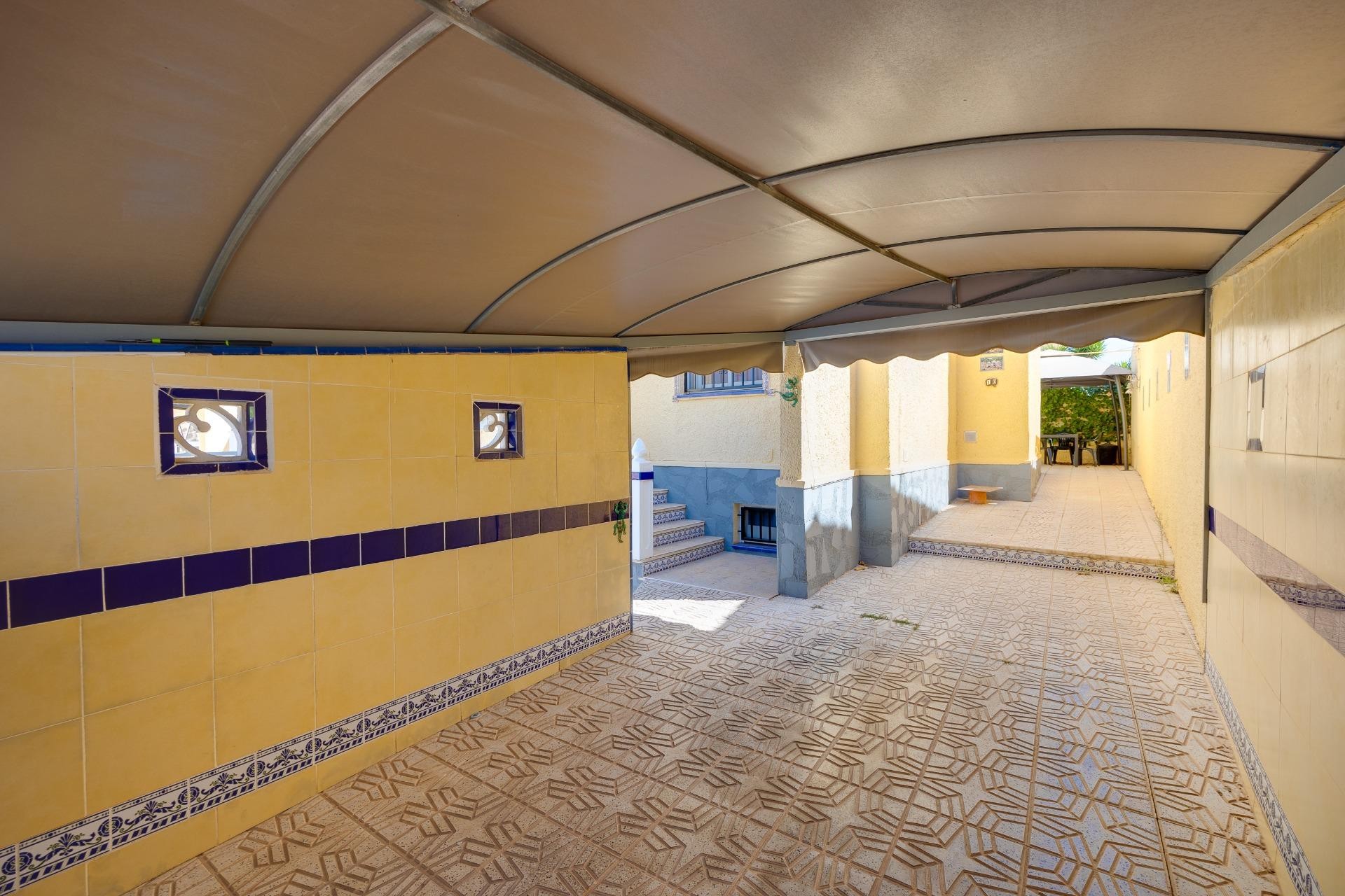 Reventa - Villa -
San Fulgencio - La Marina