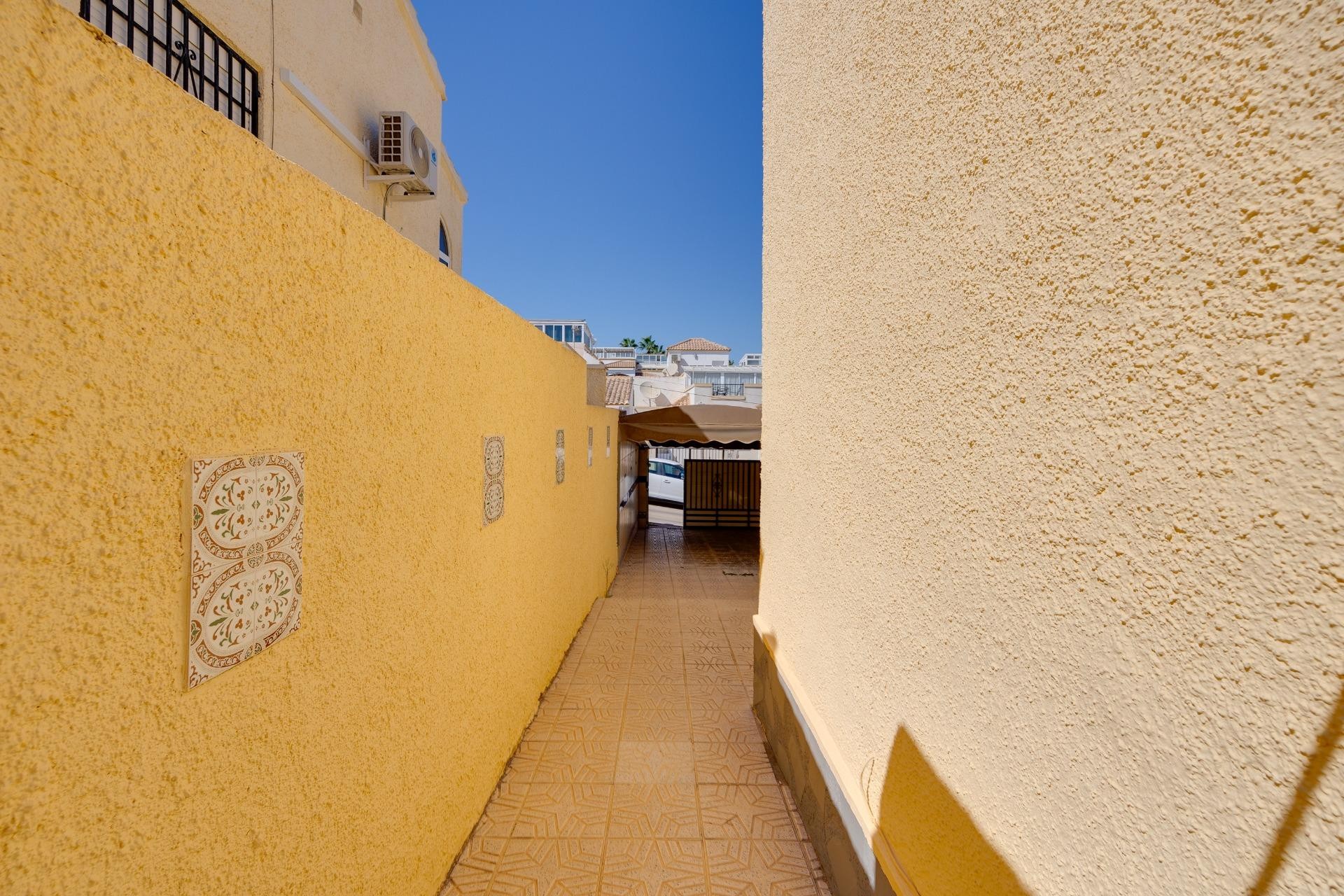 Reventa - Villa -
San Fulgencio - La Marina