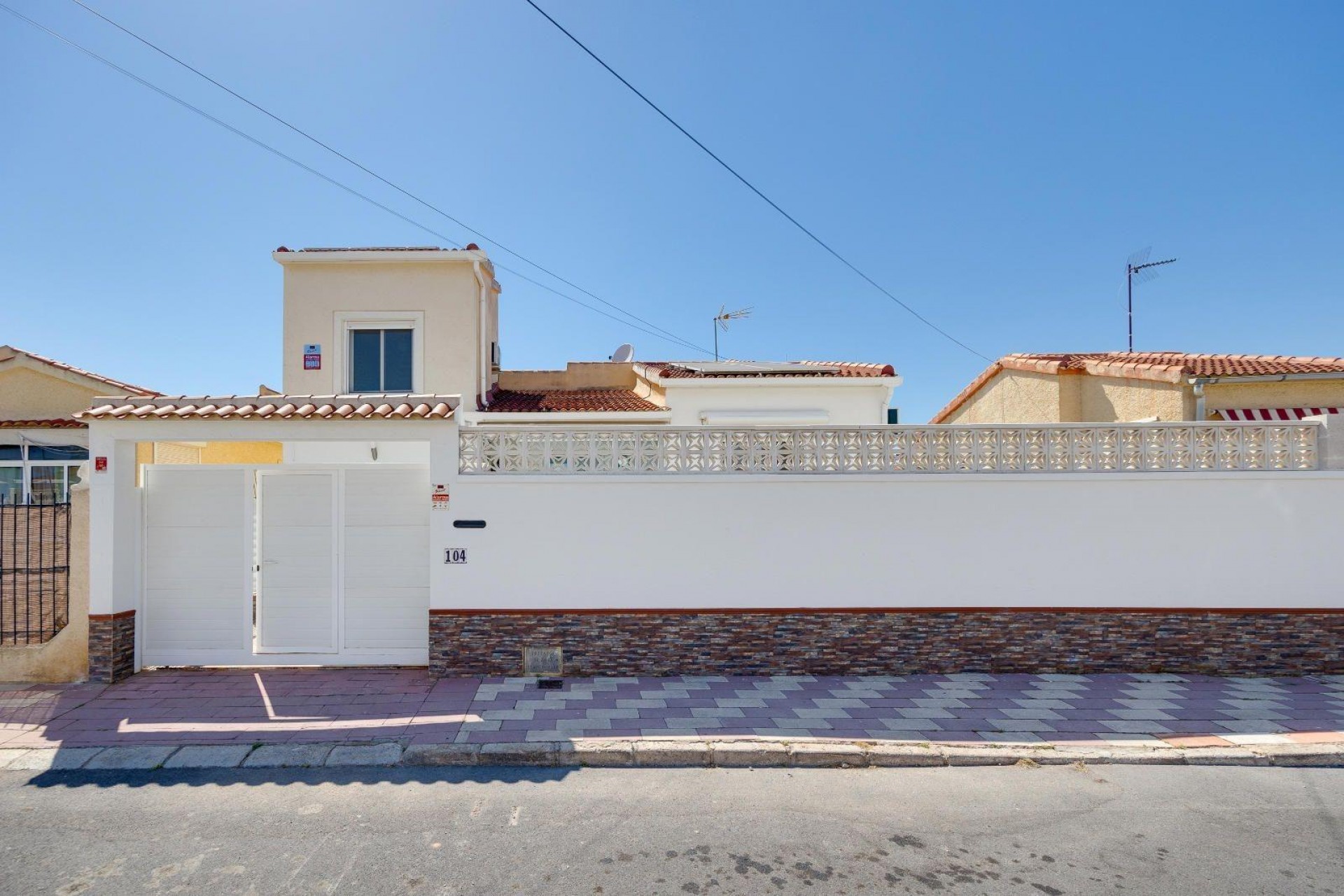 Reventa - Villa -
San Fulgencio - La Marina