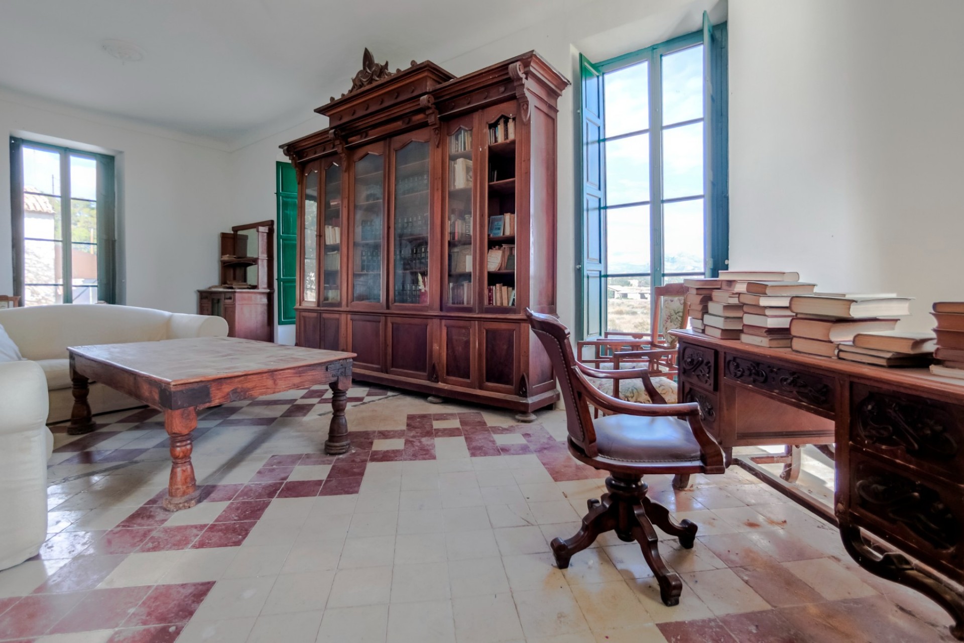 Reventa - Villa -
San Juan de Alicante - Costa Blanca