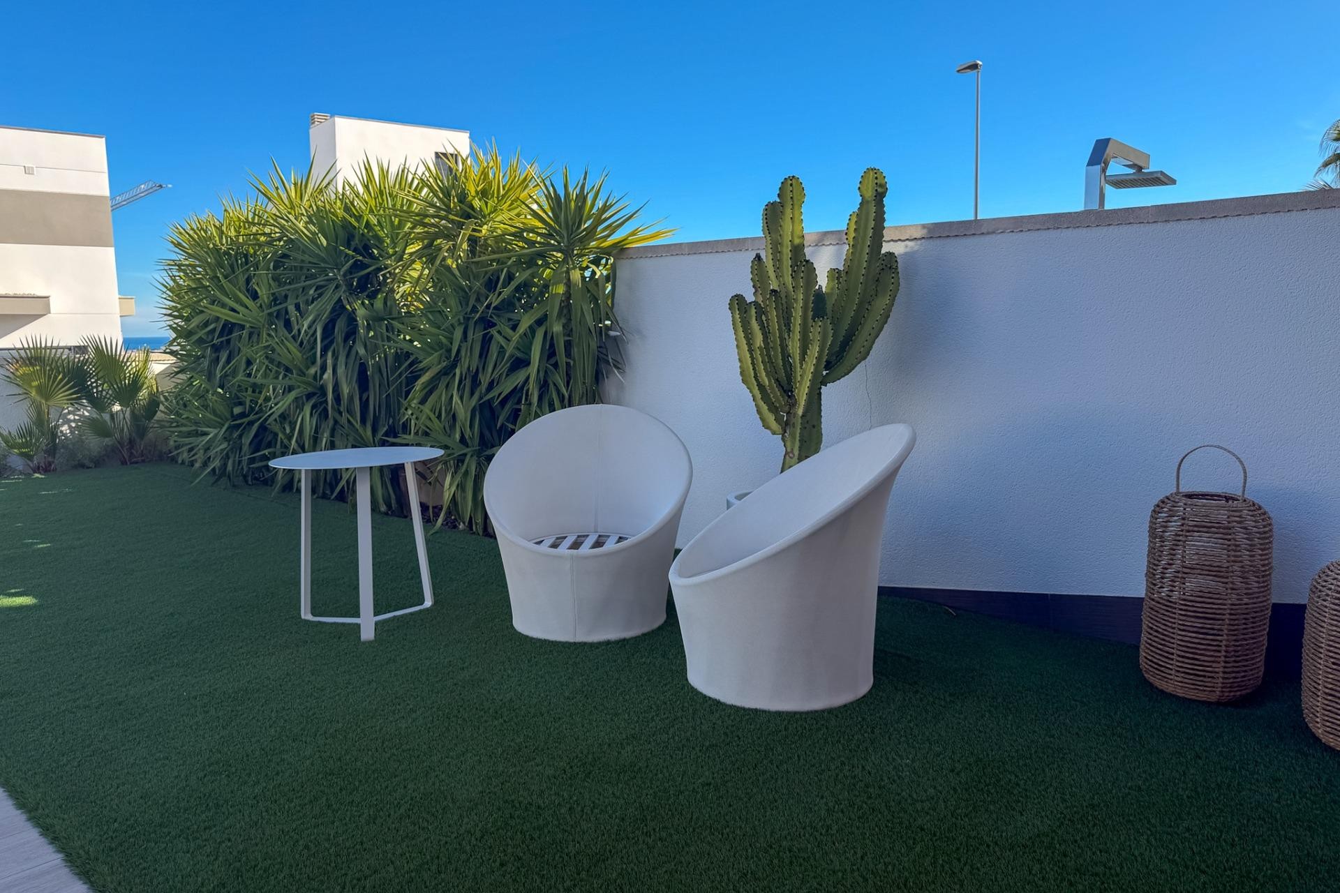 Reventa - Villa -
San Miguel de Salinas - Bellavista