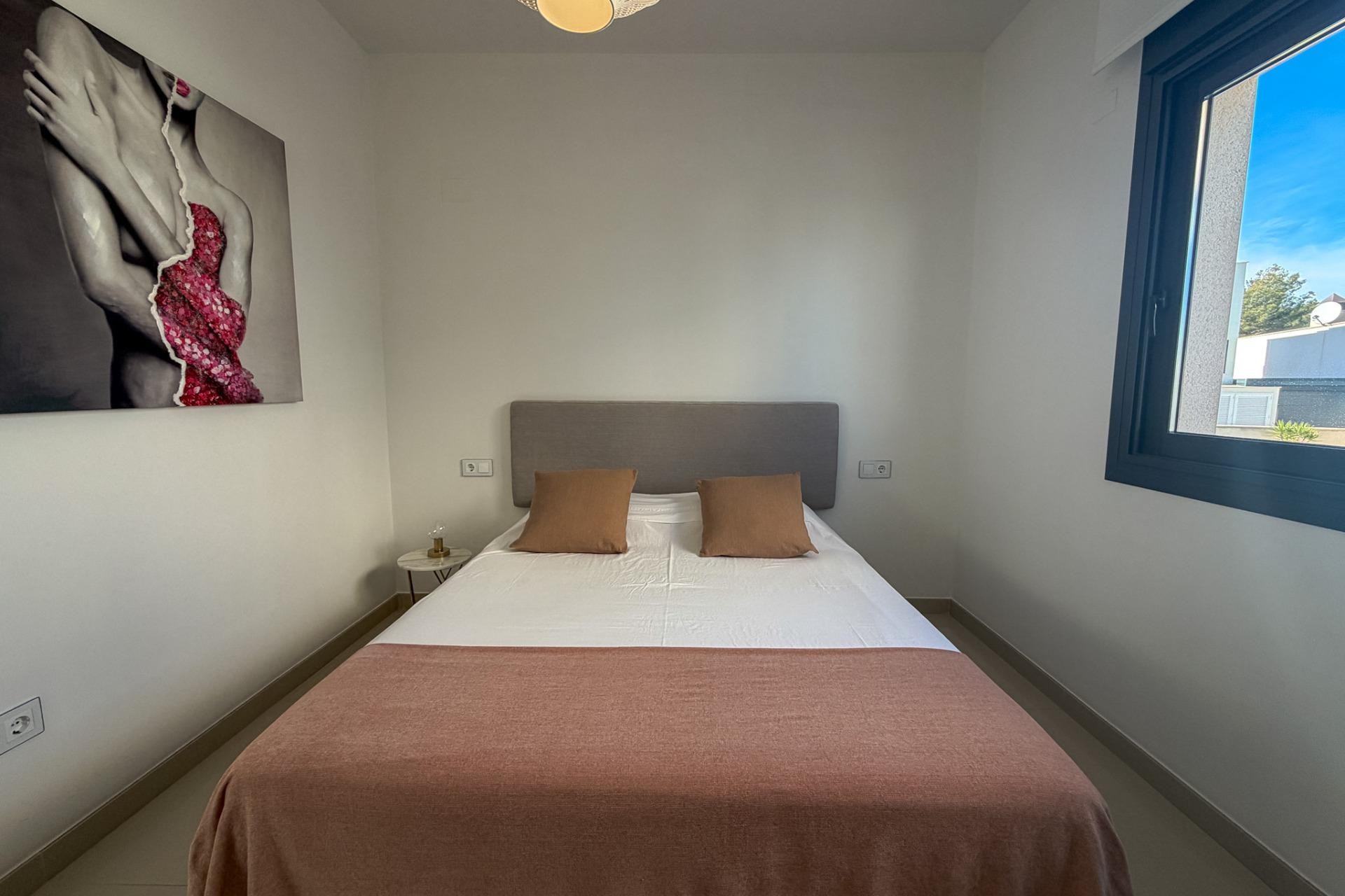 Reventa - Villa -
San Miguel de Salinas - Bellavista