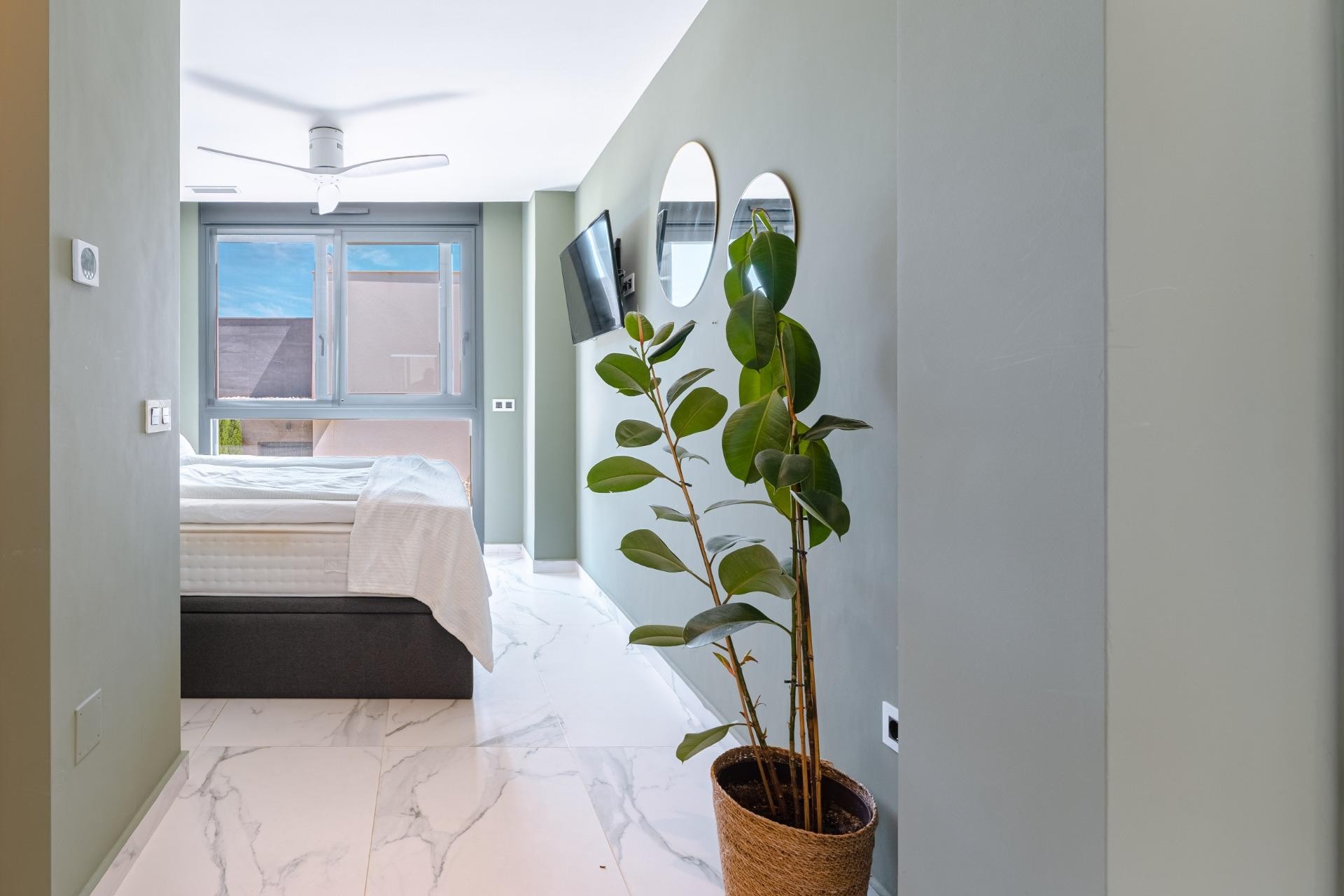 Reventa - Villa -
San Miguel de Salinas - Bellavista