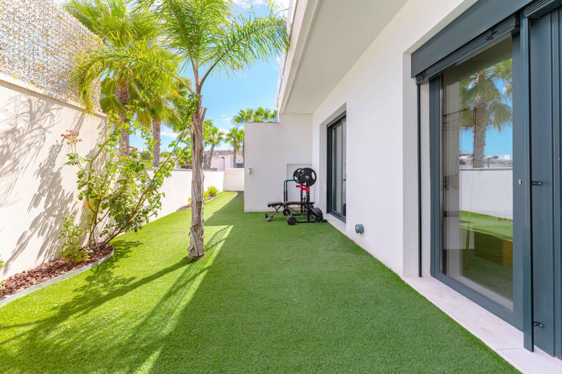 Reventa - Villa -
San Miguel de Salinas - Bellavista