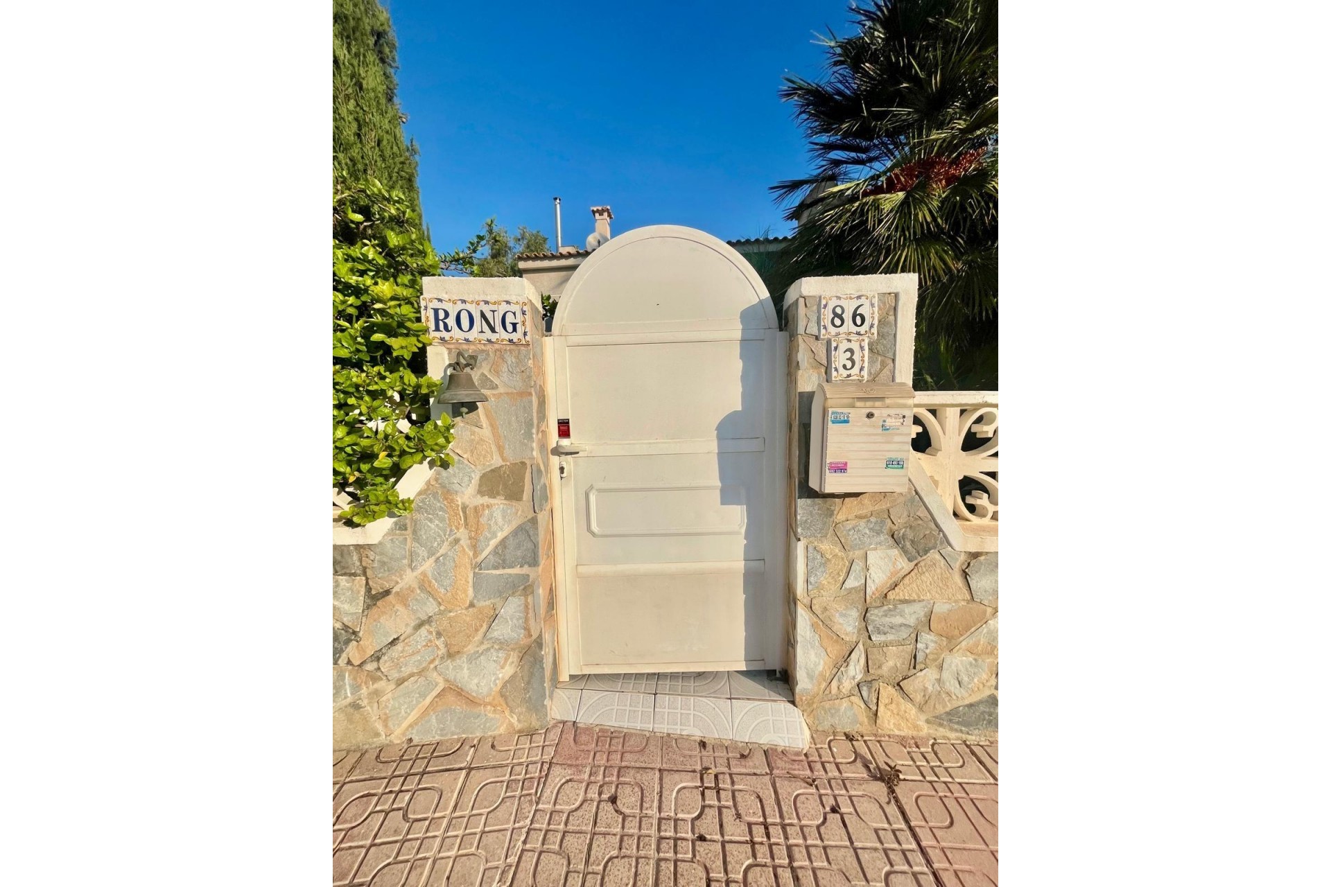Reventa - Villa -
San Miguel de Salinas - Blue Lagoon