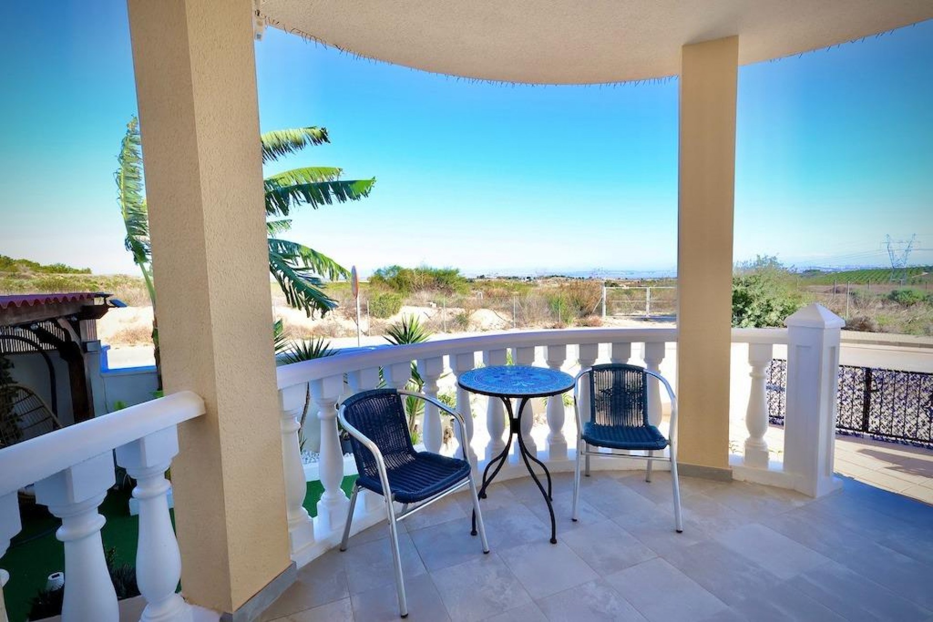 Reventa - Villa -
San Miguel de Salinas - Inland