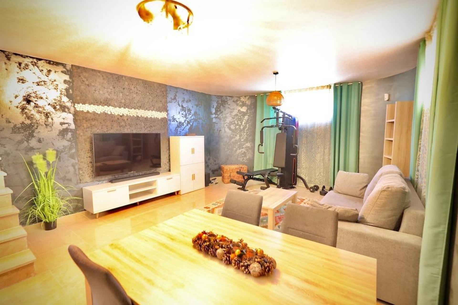 Reventa - Villa -
San Miguel de Salinas - Inland