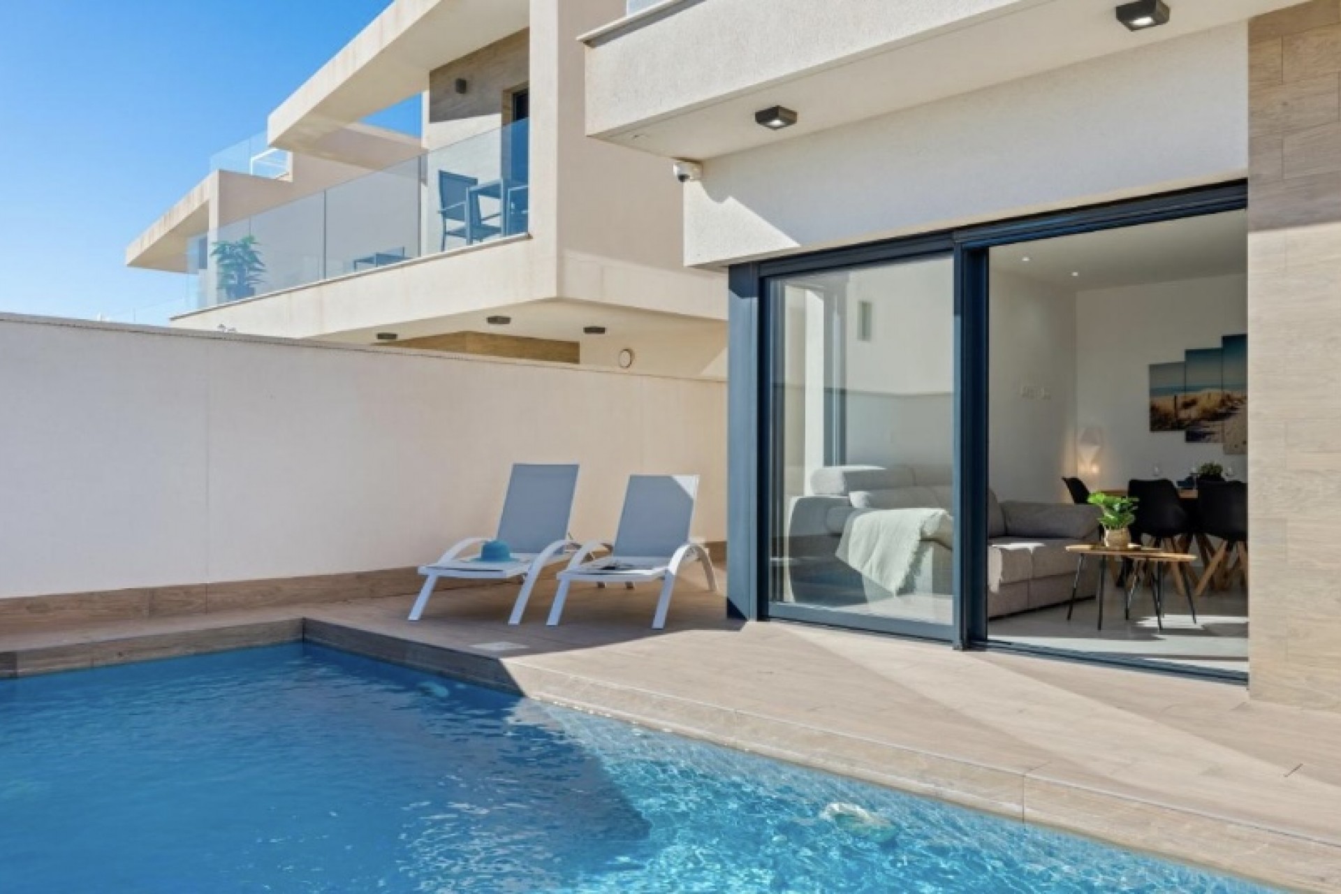 Reventa - Villa -
San Miguel de Salinas - Inland