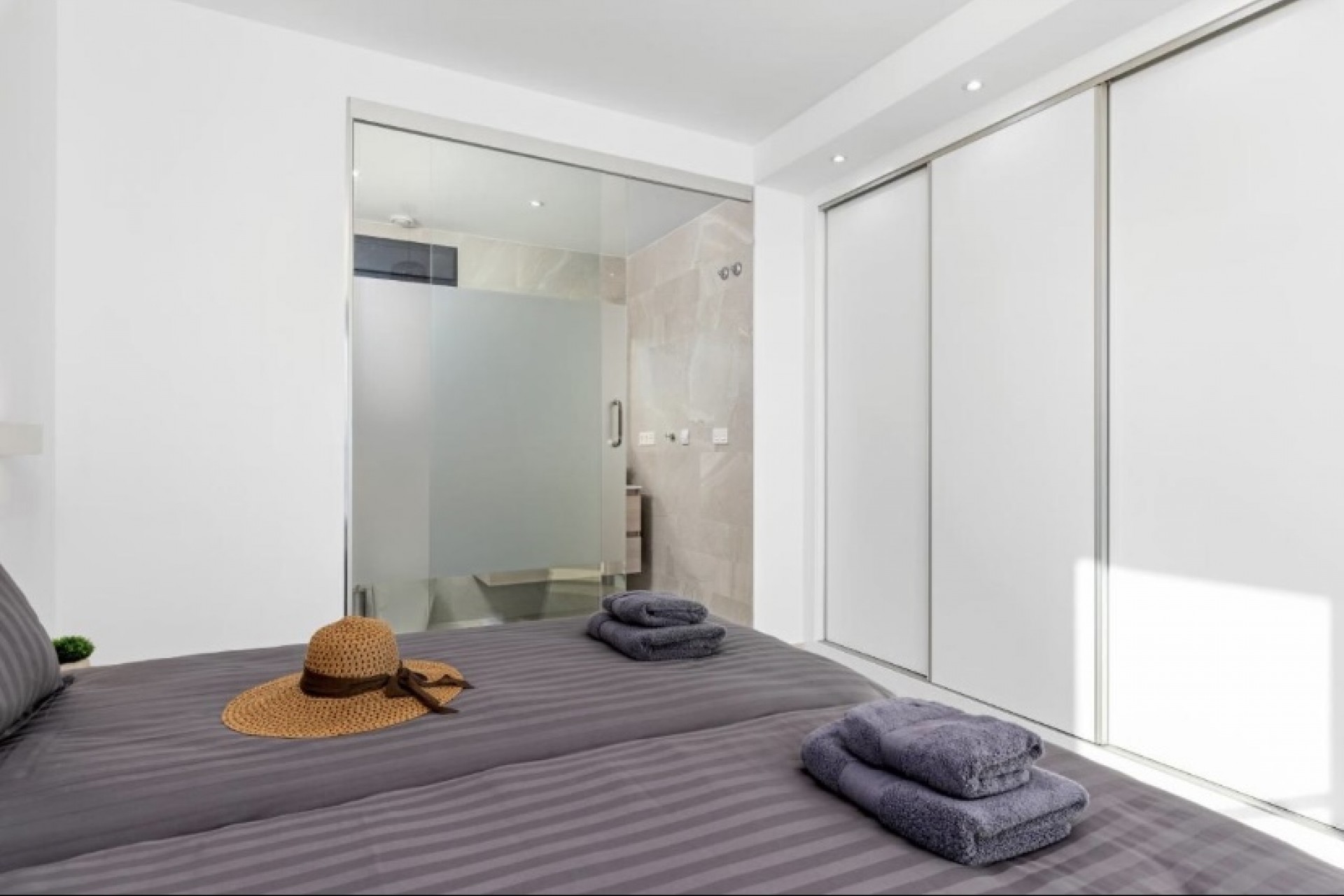 Reventa - Villa -
San Miguel de Salinas - Inland