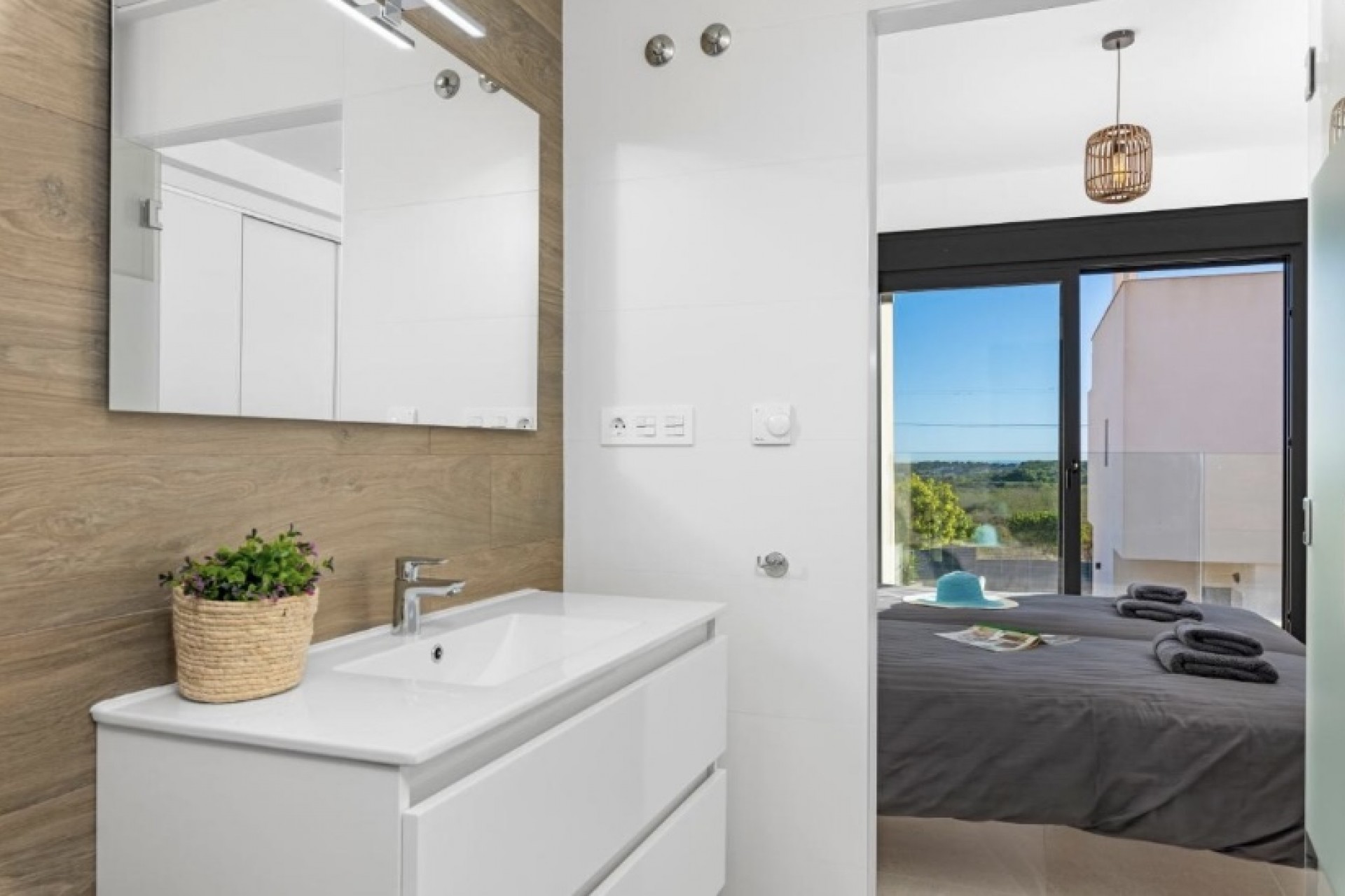 Reventa - Villa -
San Miguel de Salinas - Inland