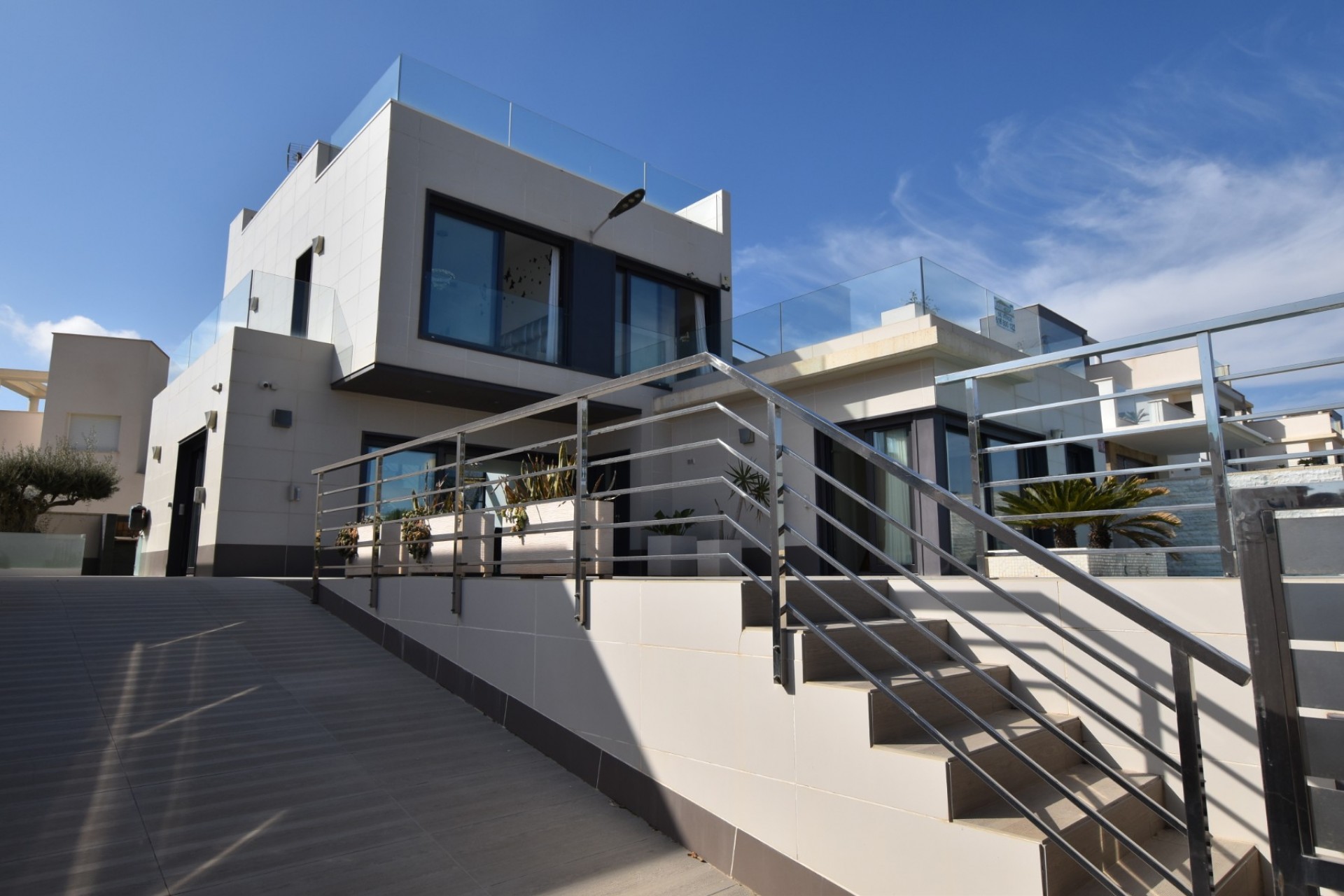 Reventa - Villa -
San Miguel de Salinas - Inland