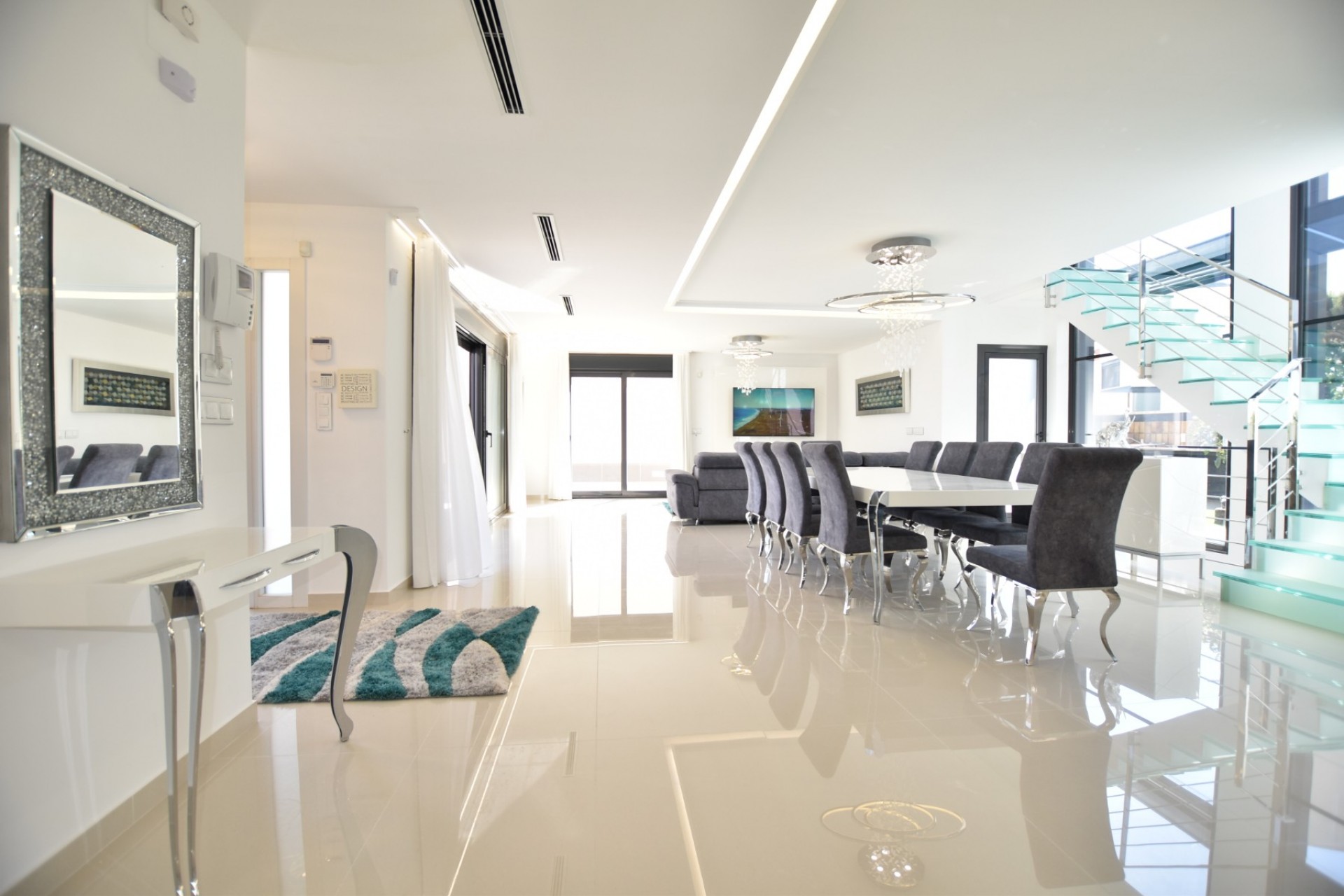 Reventa - Villa -
San Miguel de Salinas - Inland